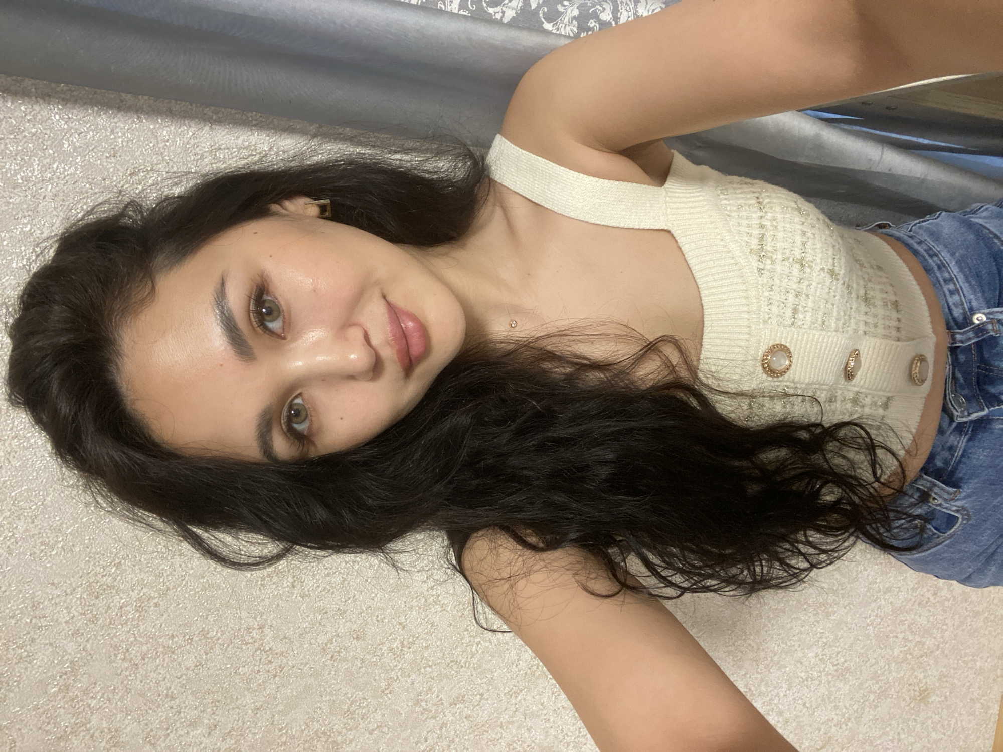 Woman documents morning selfie and breakfast in Vysokoye, Russia