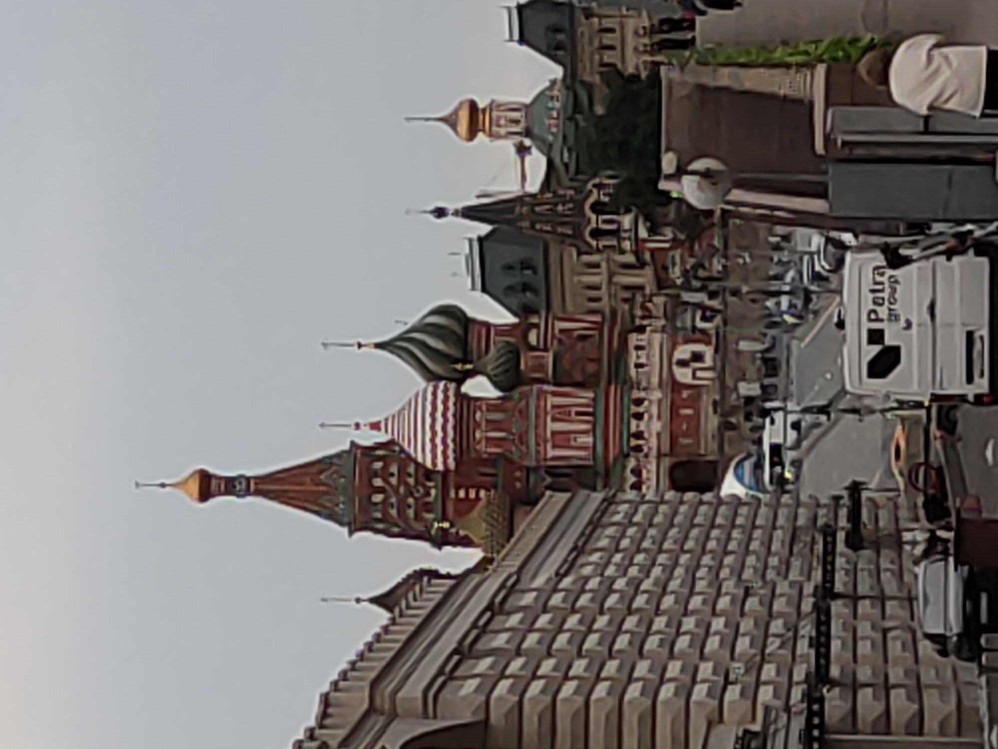 Moscow architectural photography session captures cathedral and urban building