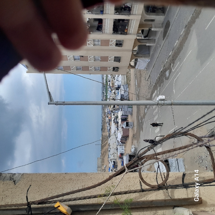 Witness documents urban destruction, displacement camps in Khan Yunis