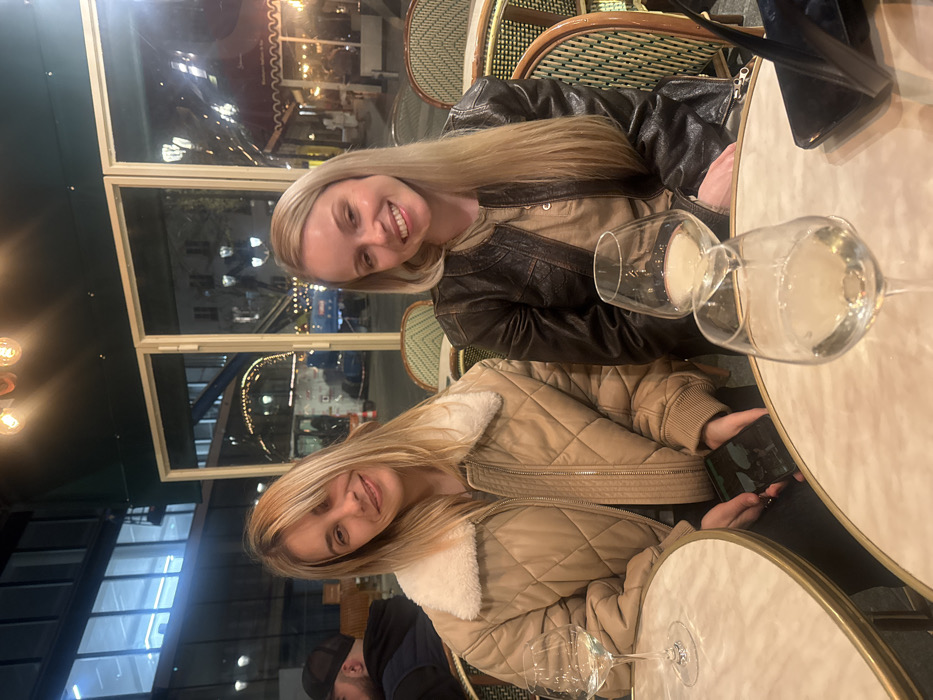 Evening scenes: outdoor dining and flower market activity