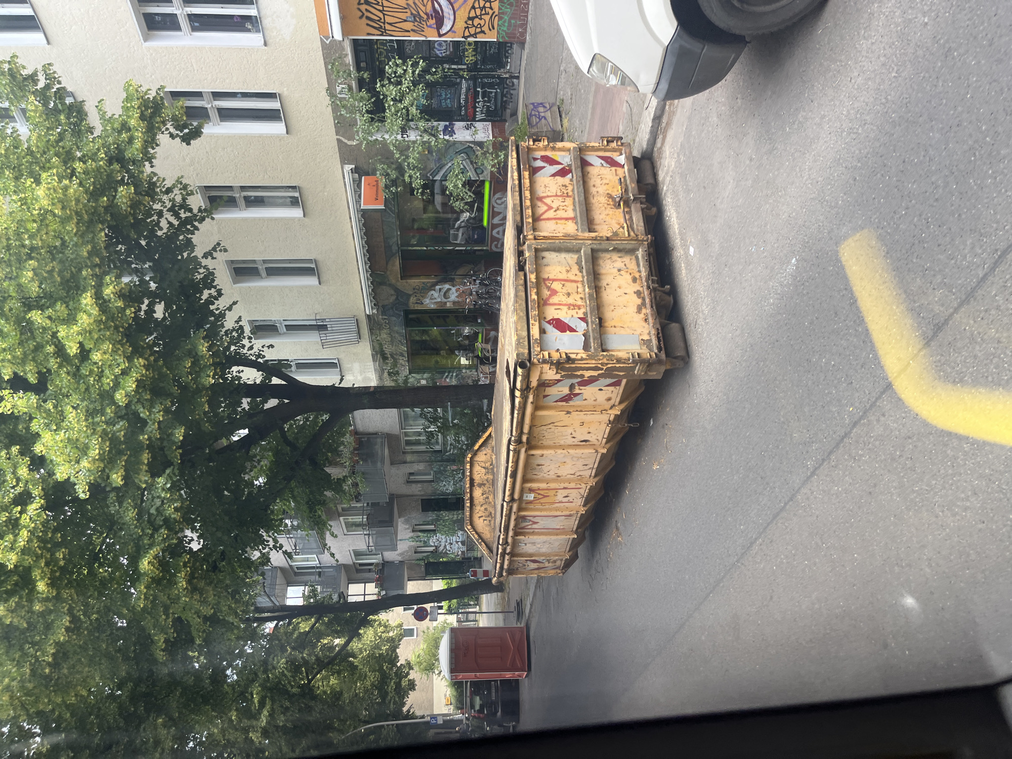 Morning street life across Neukölln, Berlin