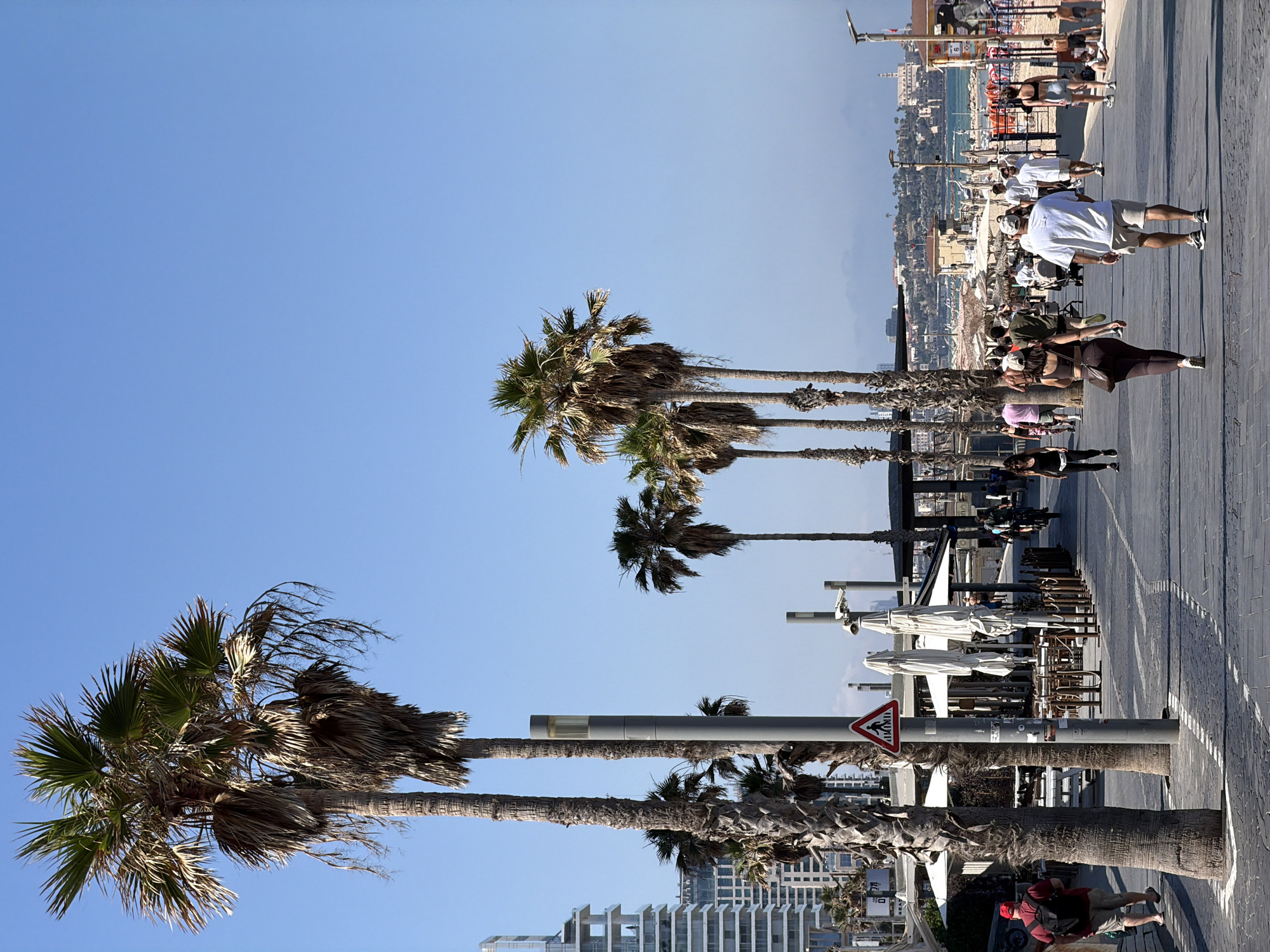Aircraft spotted over Tel Aviv promenade during morning activities