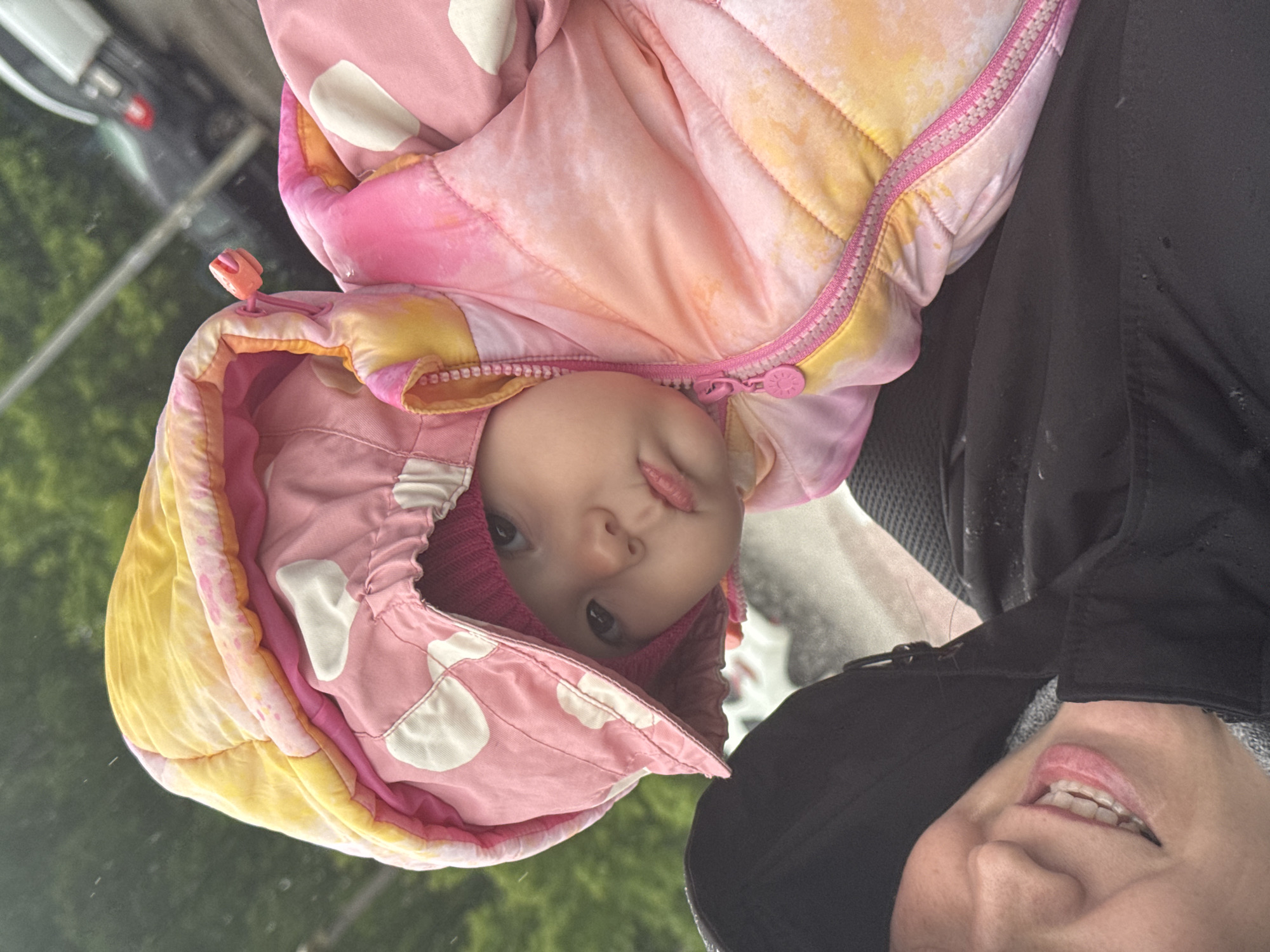 Rainy day moments captured in Zav'yalovo, Russia