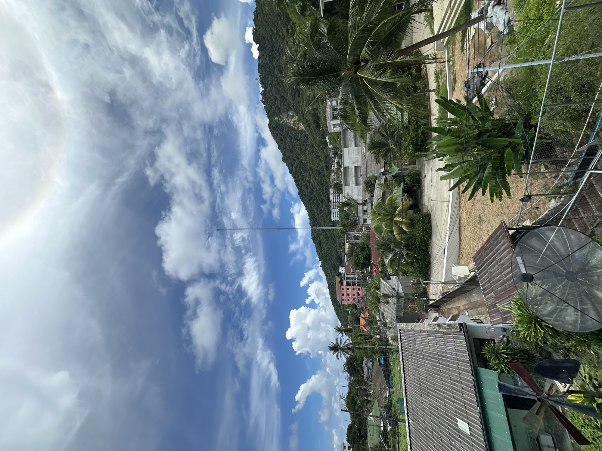 Lazy afternoon in Karon, between hammocks and hilltop views