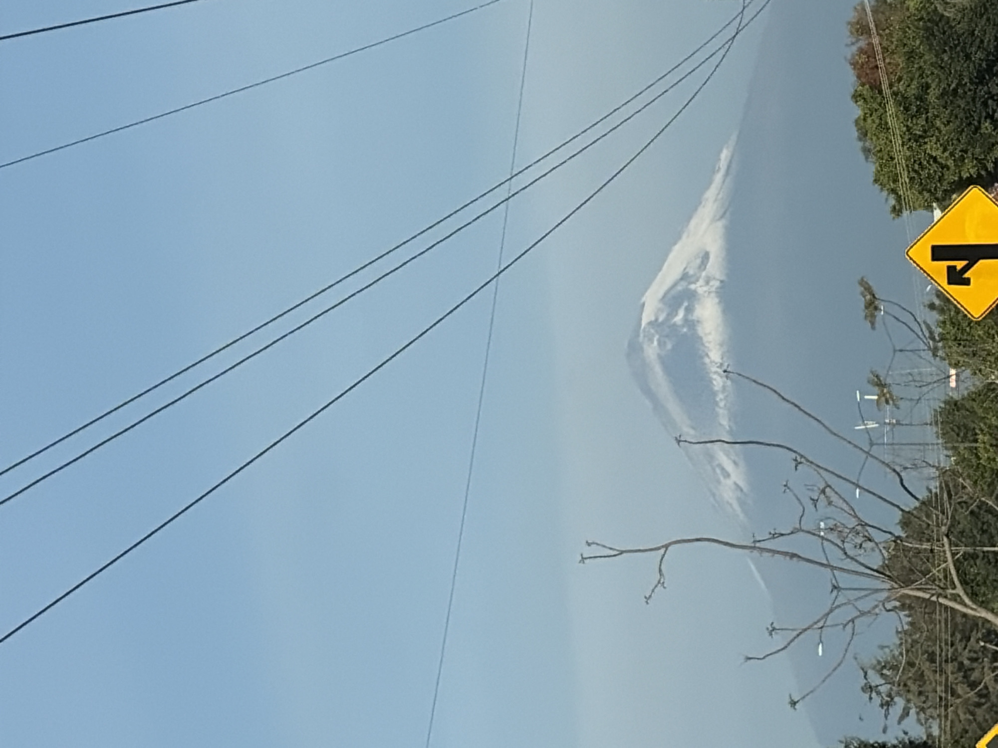 Hazy mountain view captured in Puebla, Mexico