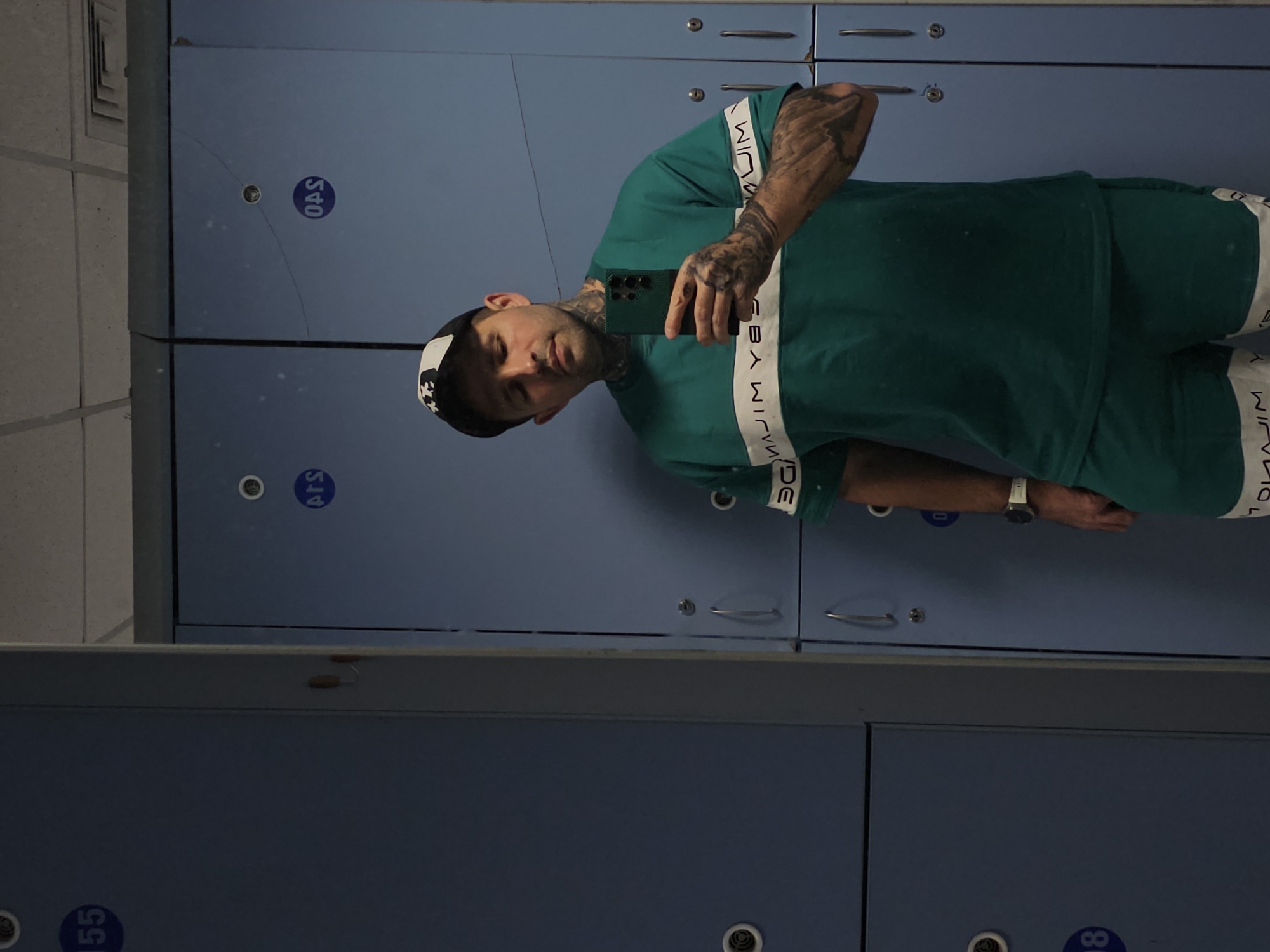 Man takes locker room selfie in Stara Zagora