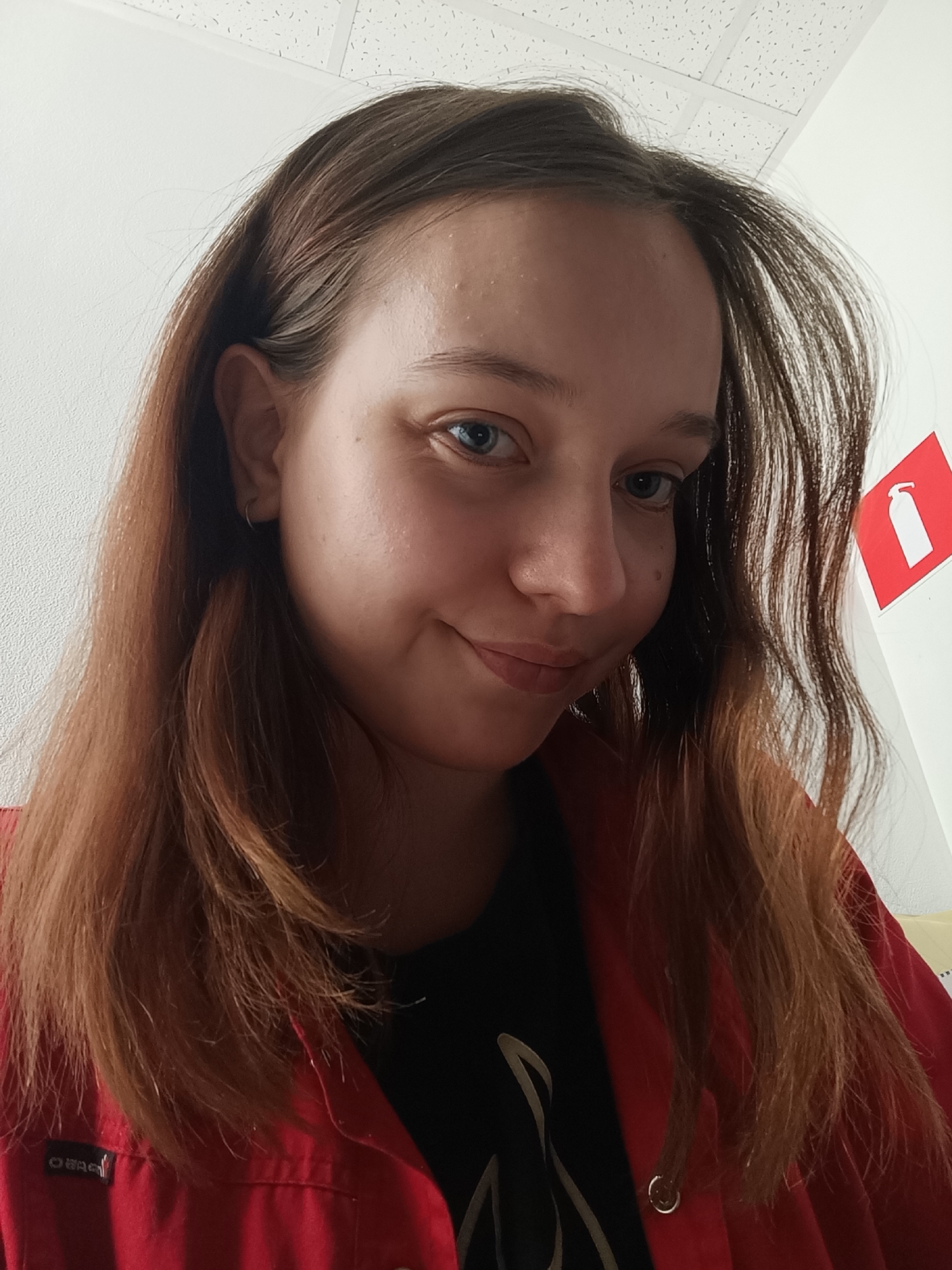 Selfies and clinic details from a Rostov orthopaedic setting