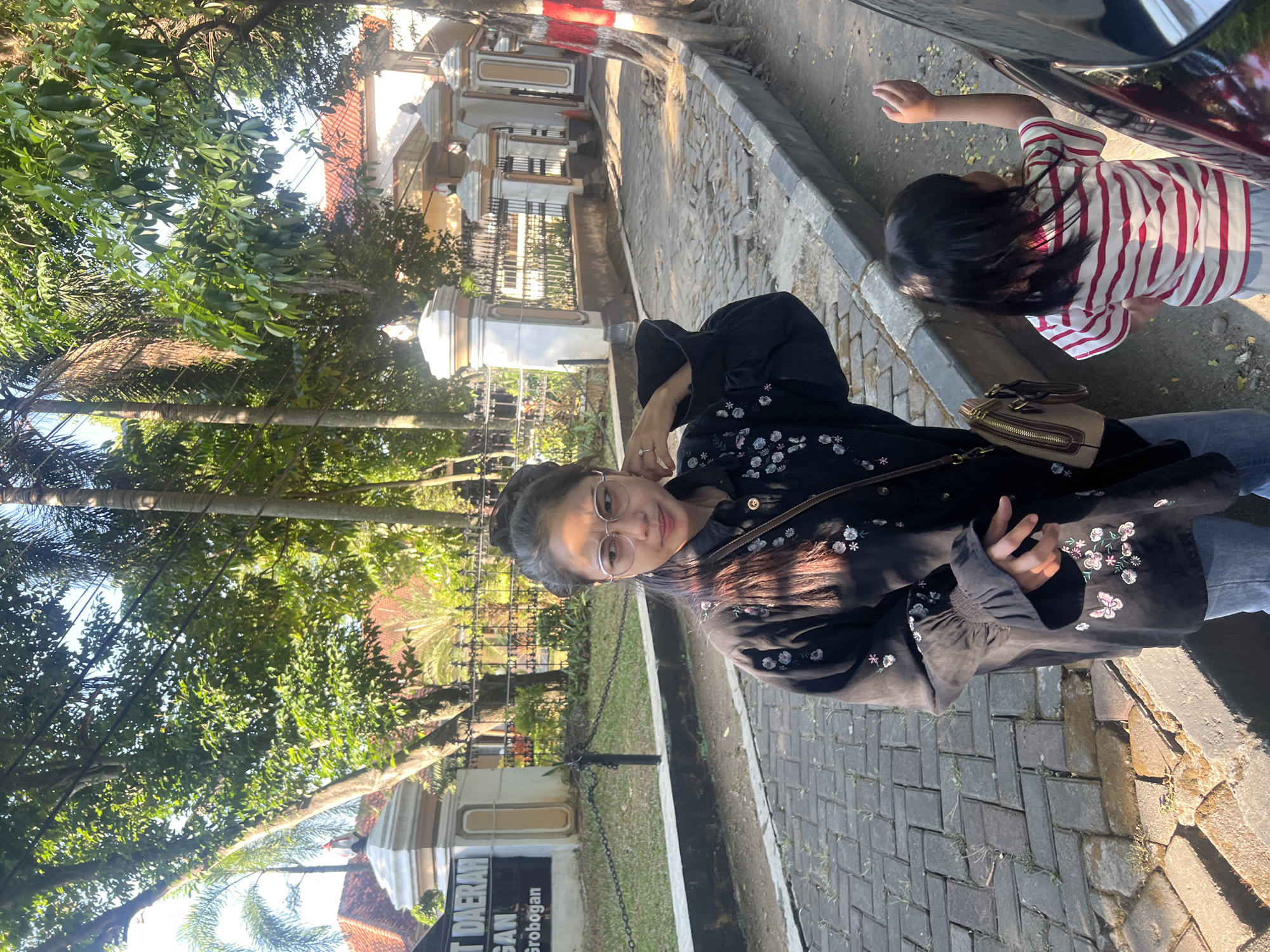 Morning hangout at a Purwodadi park, selfies and green space