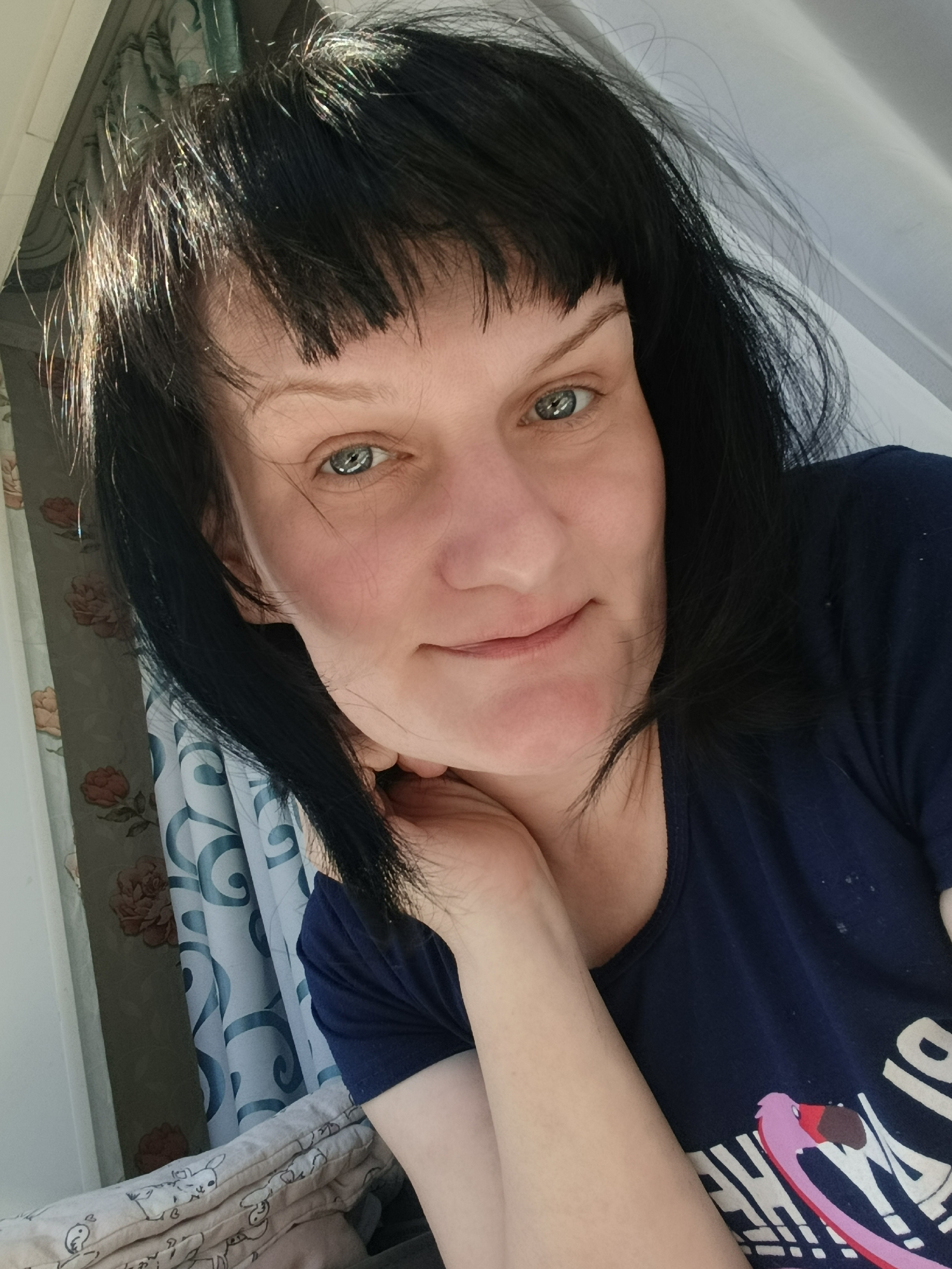 Woman captures morning selfies in Russian village