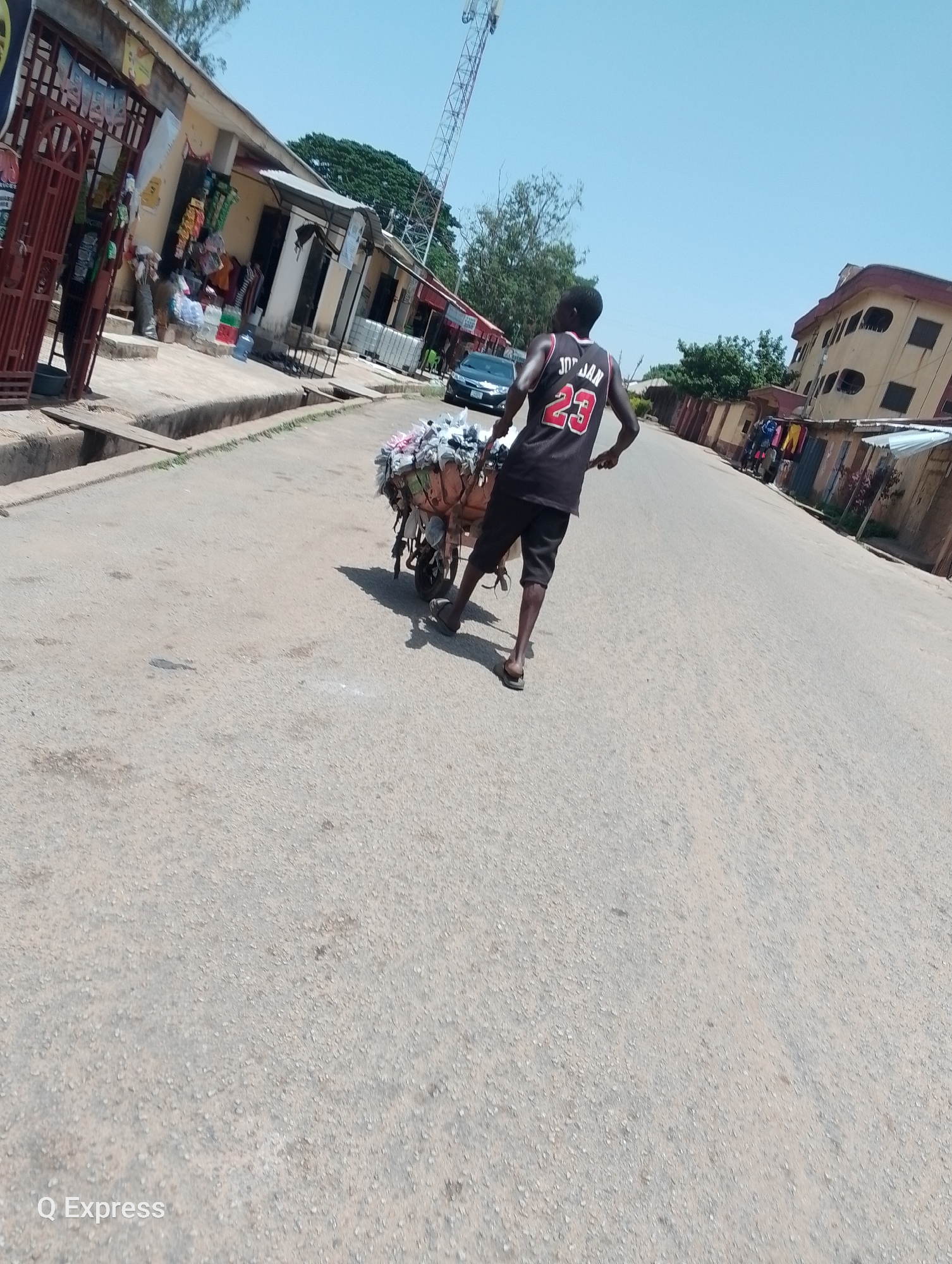 Daily street life documented in Gura Top, Nigeria
