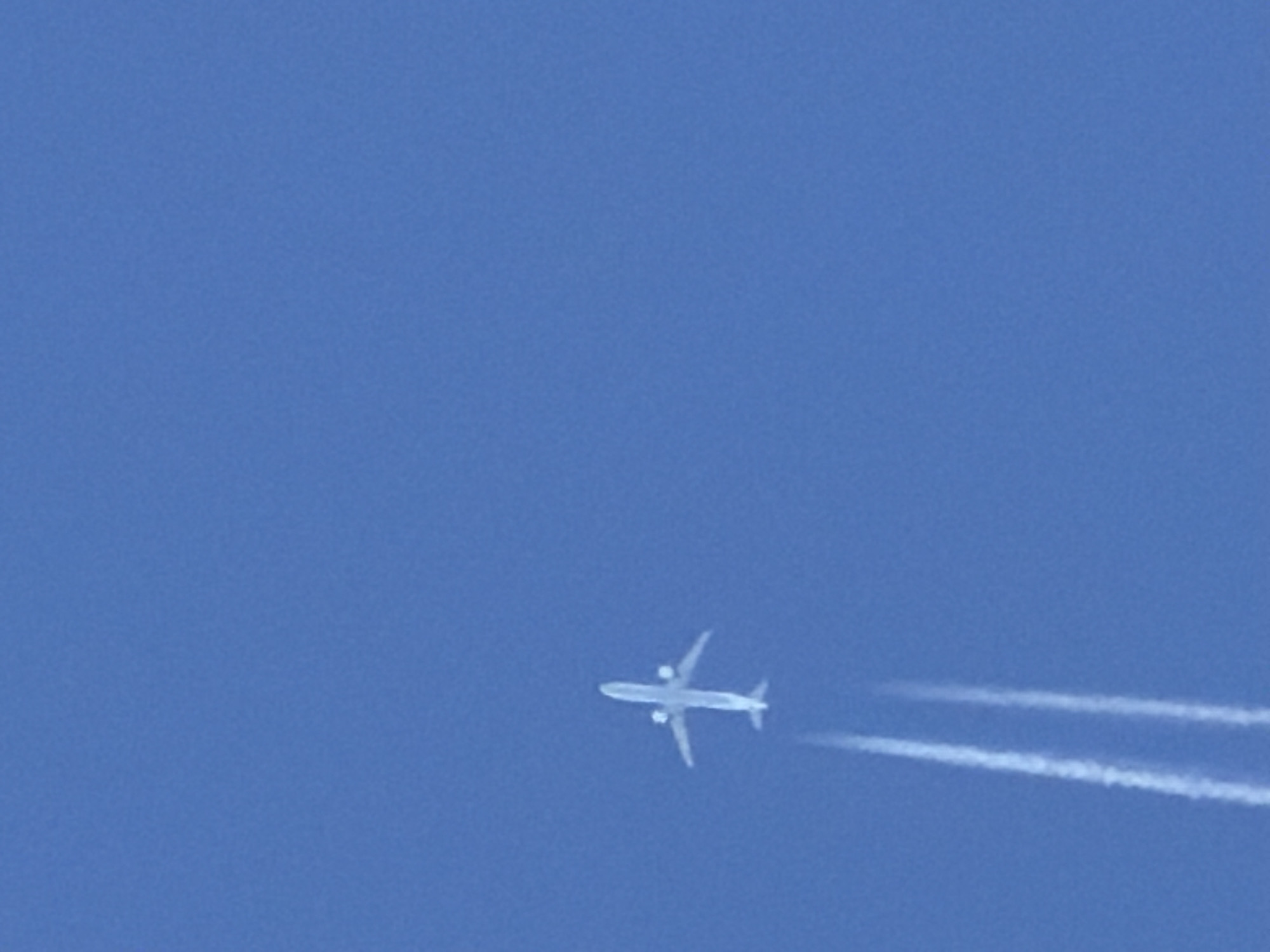 Aircraft vapor trail observed over Plovdiv, Bulgaria morning skies