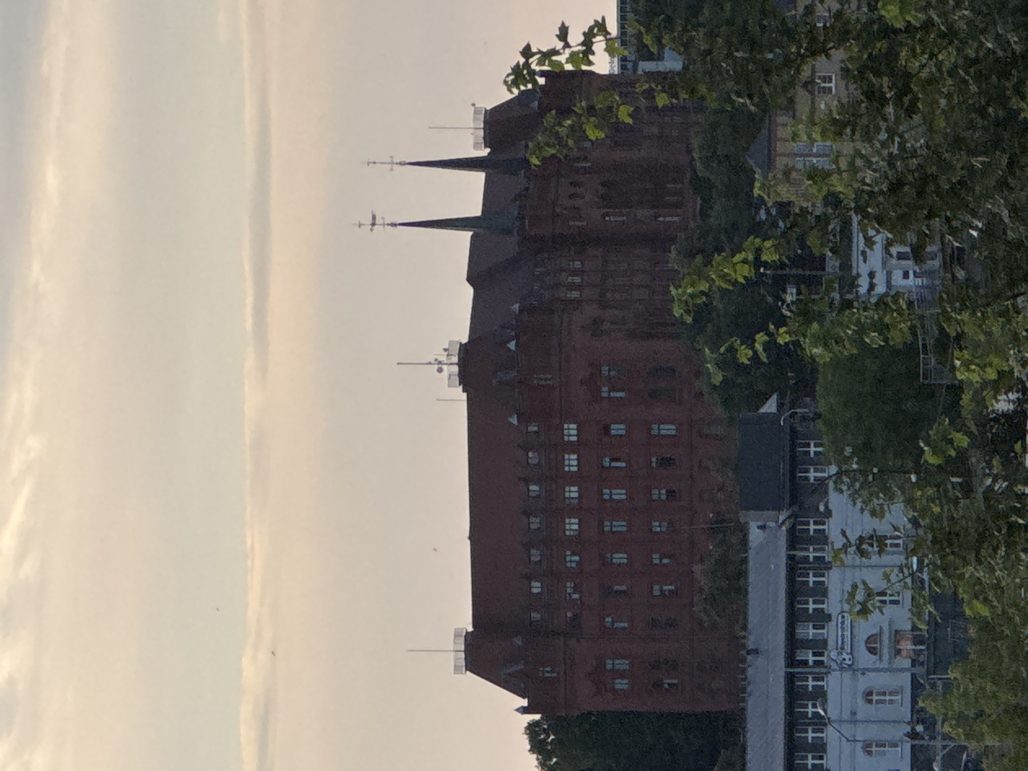 A July evening drifting through Szczecin by bike and foot