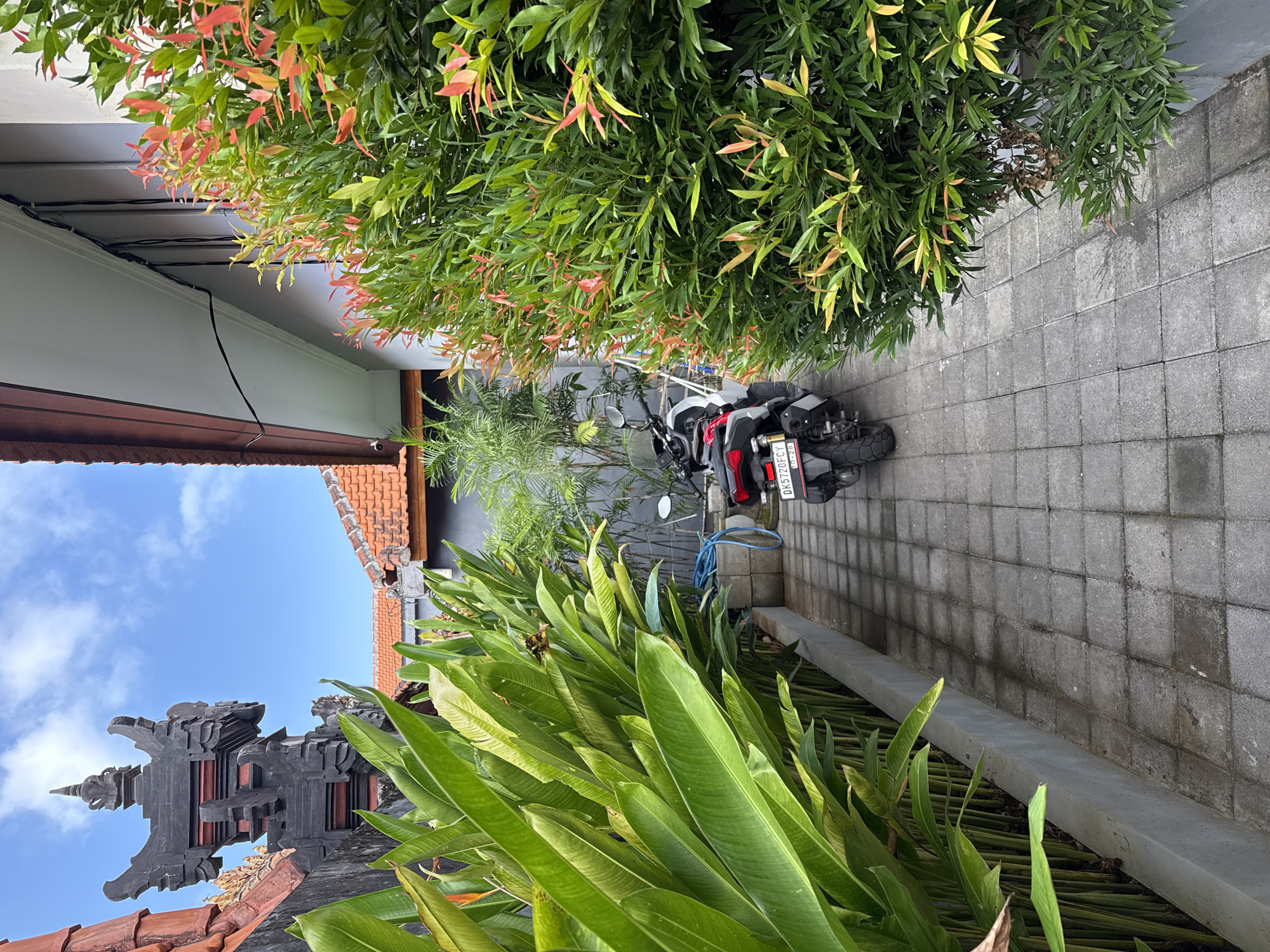 Morning Starbucks stop in Kuta Selatan, Bali