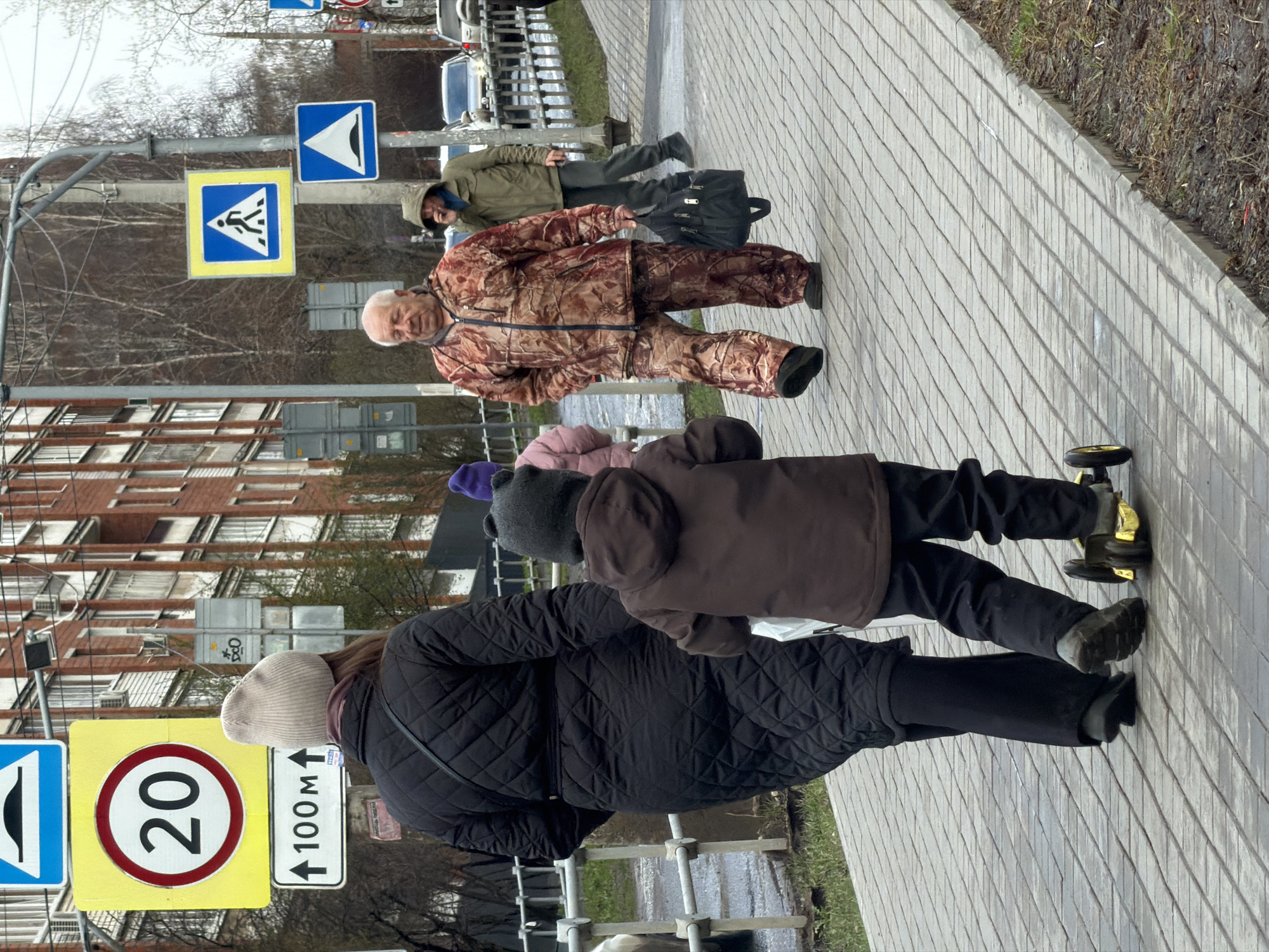 Daily life documented in Izhevsk during overcast spring afternoon