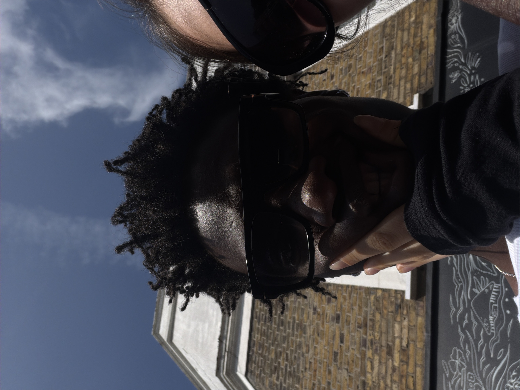 Full English breakfast and selfies on a sunny London morning