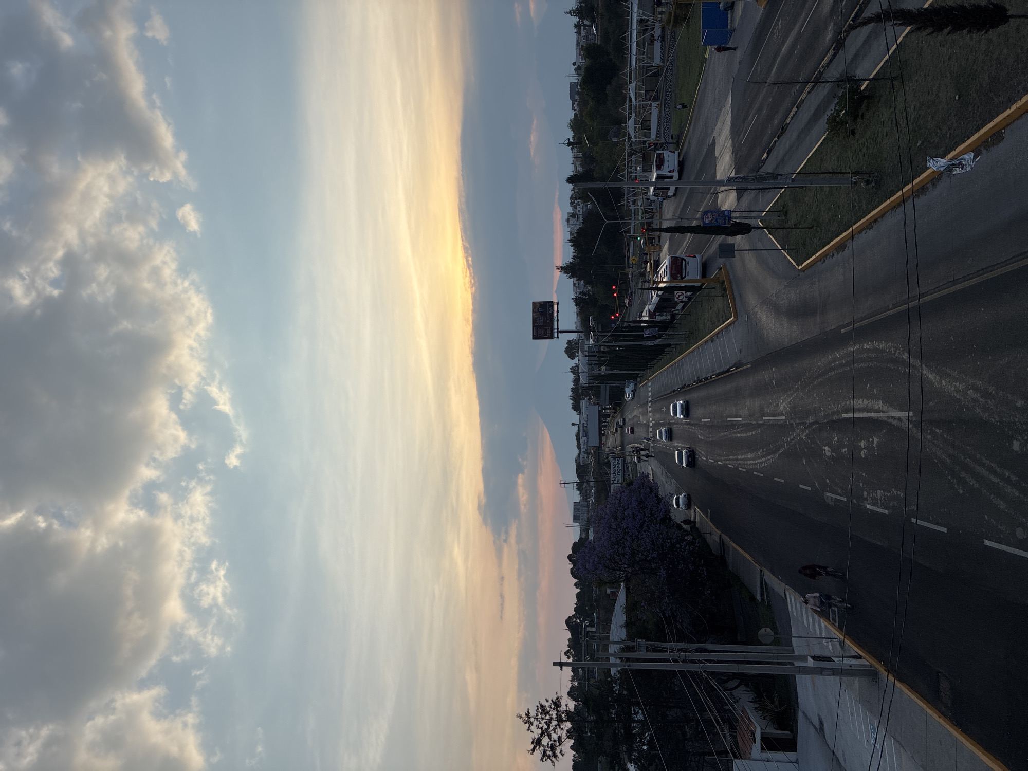 Evening traffic observed in San Bernardino Tlaxcalancingo, Mexico