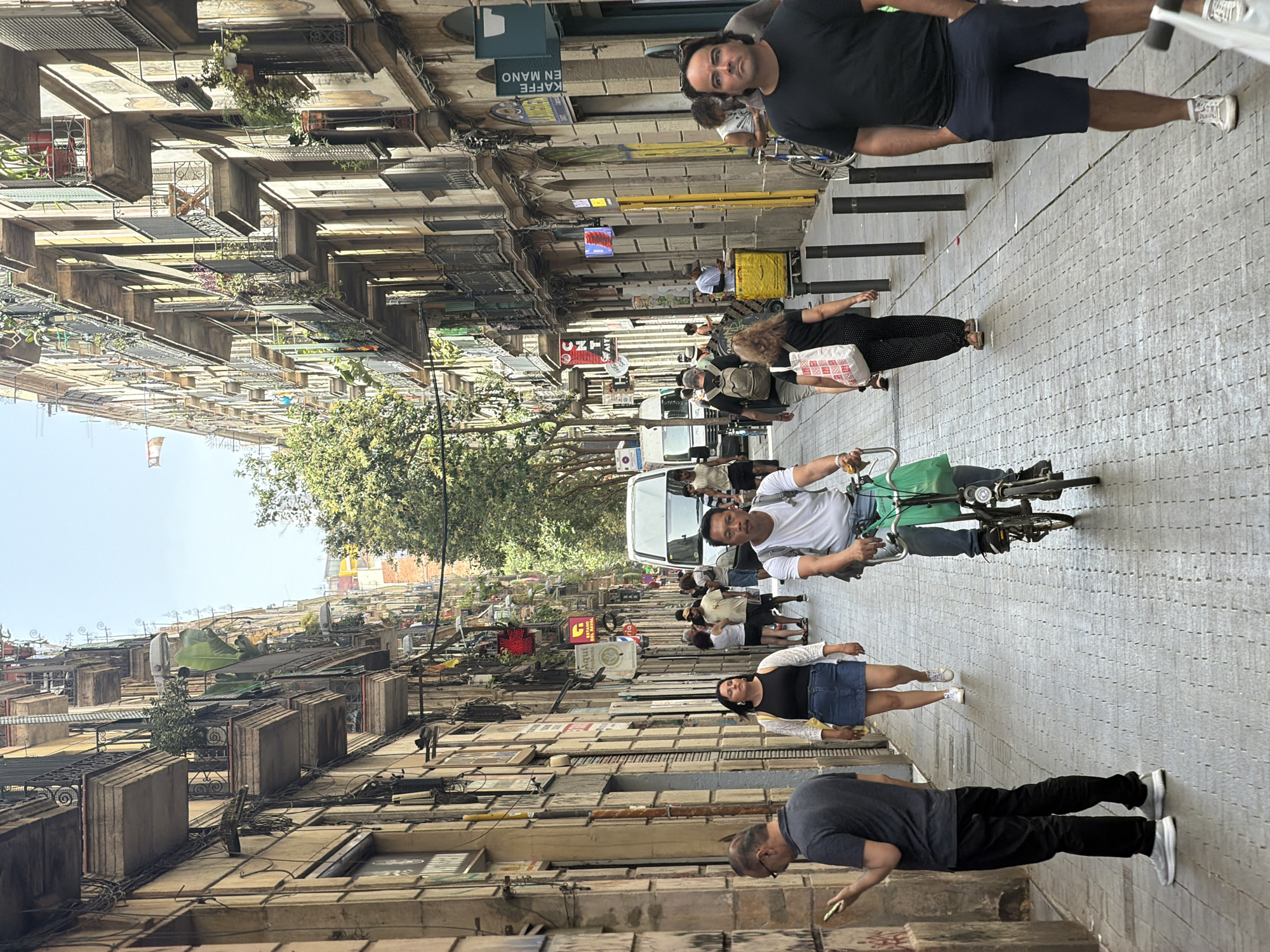 Midday Barcelona street walk, architecture and everyday life