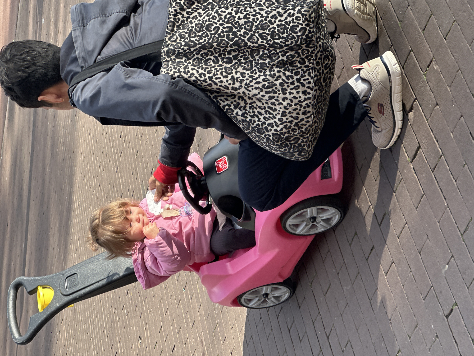Casual afternoon moments documented across Amsterdam neighborhoods