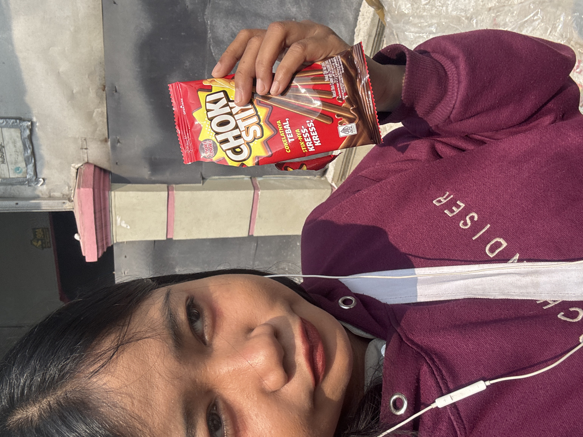 Early Morning Street Life Documented Across North Jakarta