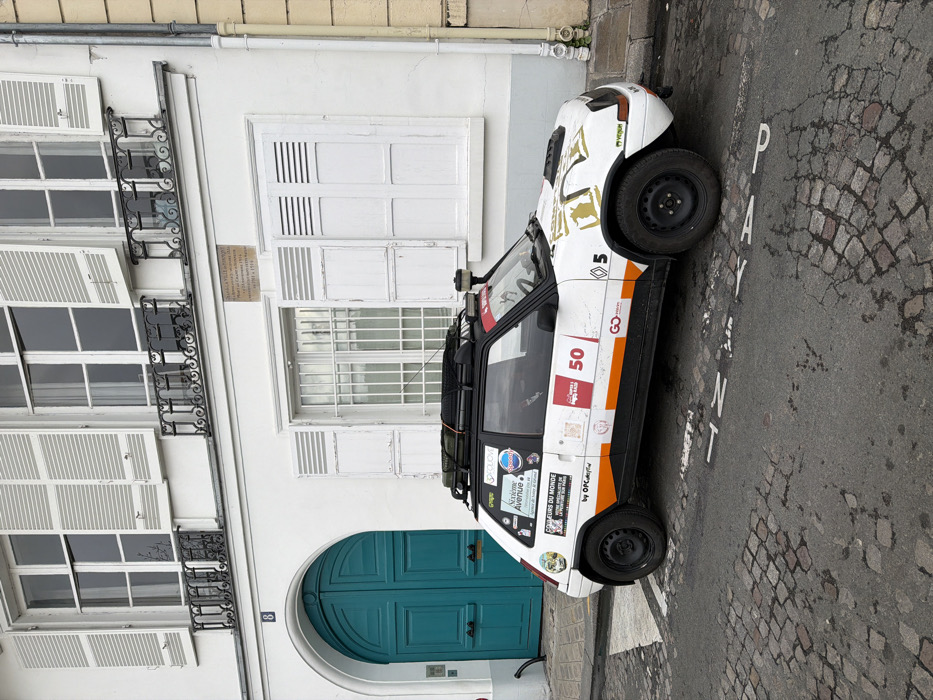 Modified Renault 5 spotted on Paris cobblestone street
