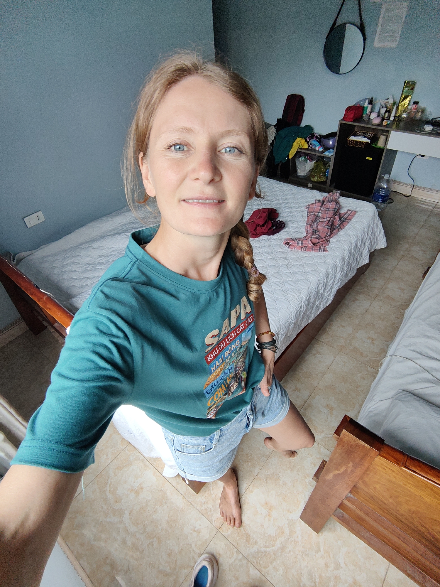 Woman takes selfie in Bai Chay Ward, Vietnam