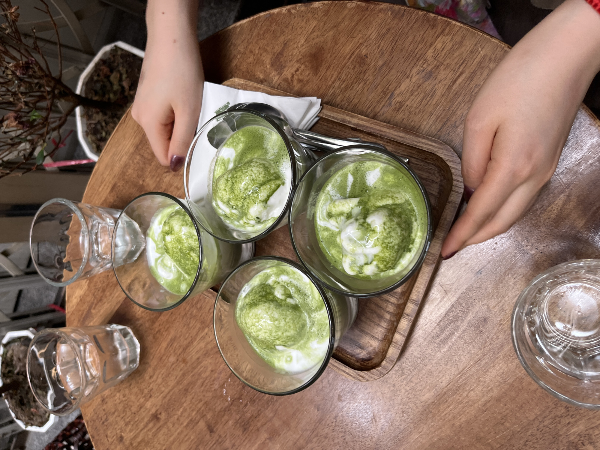 Morning lifestyle moments documented in Hanoi: desserts and nail art