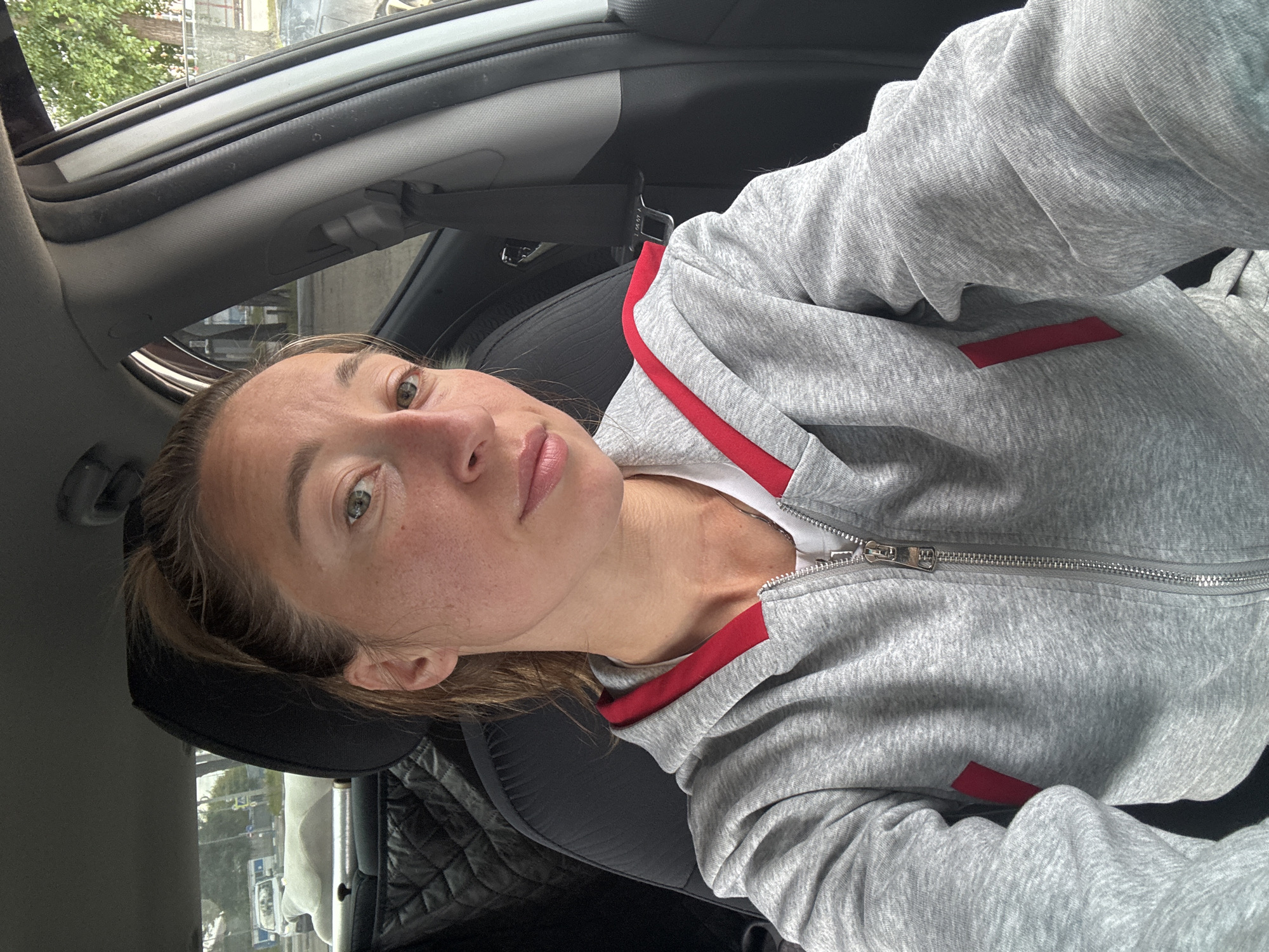 Car selfies and a rusty railway track in Chaikovsky