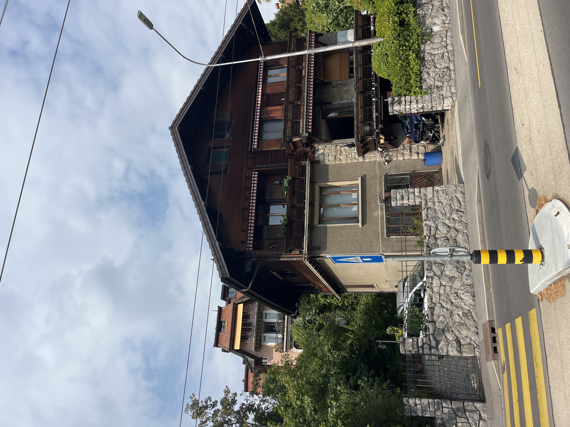 Lake Geneva shoreline: Montreux streets to a La Tour-de-Peilz campsite