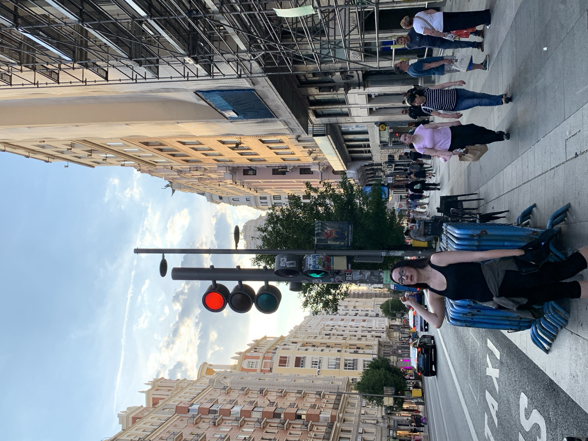 Busy afternoon on Madrid's Gran Vía corridor