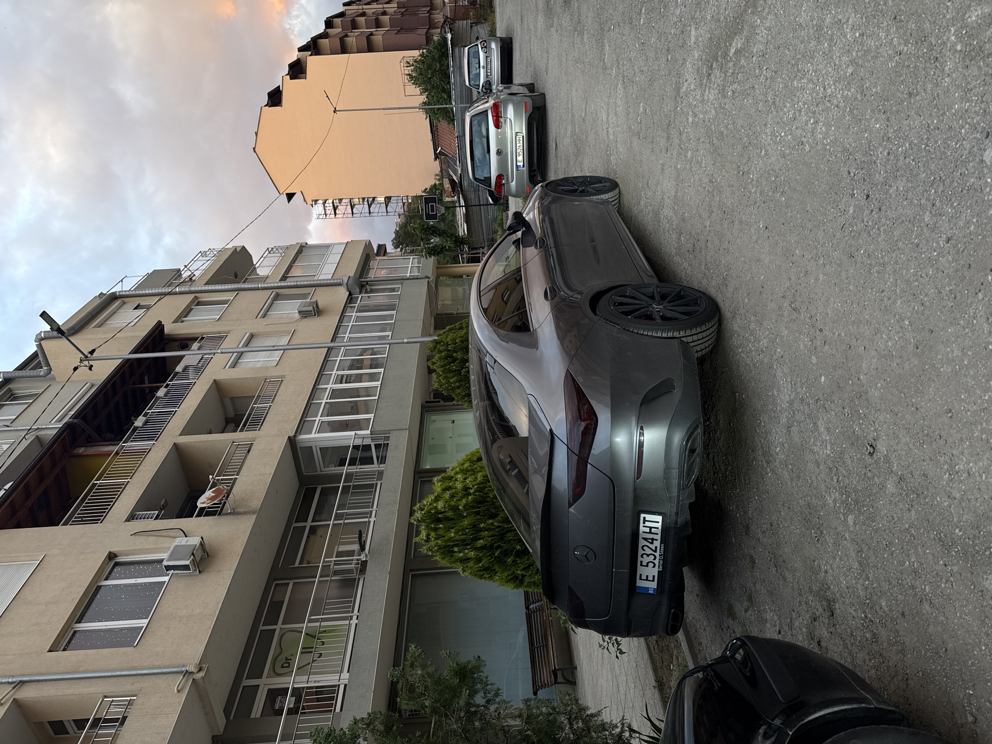 Everyday street moments captured in Blagoevgrad residential area