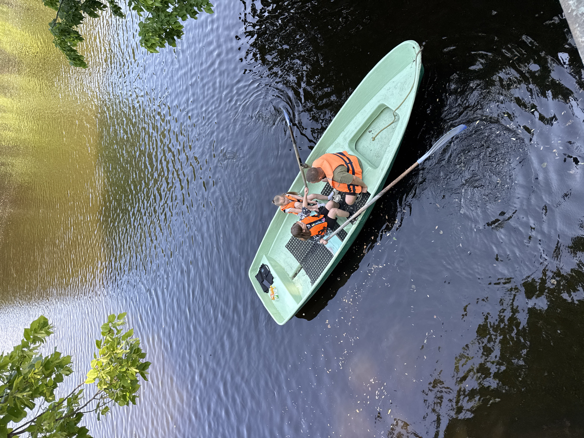 Family boating activity observed along Saint Petersburg waterways