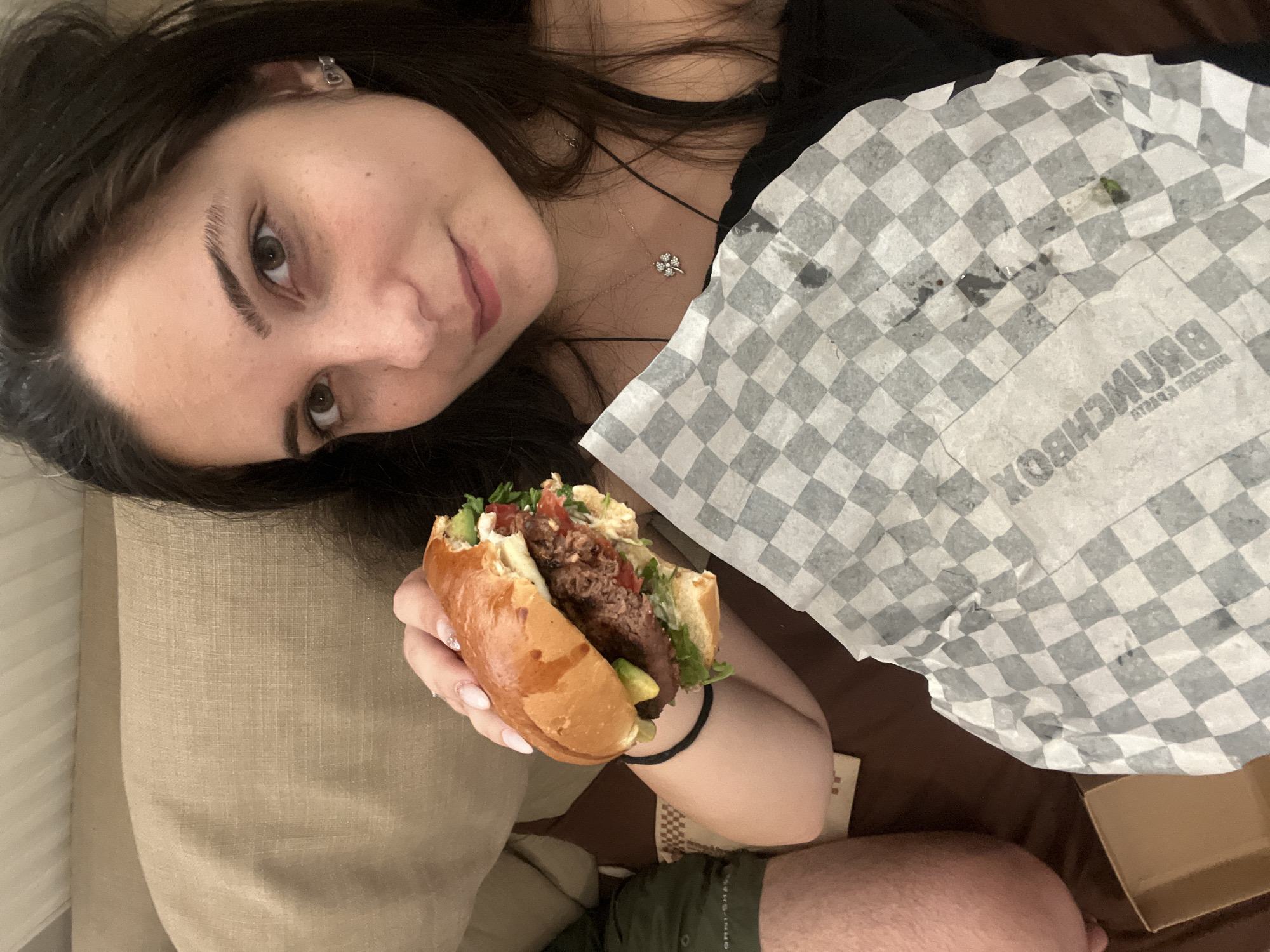 Burger hangout in Sofia with an #InOrOut poll running