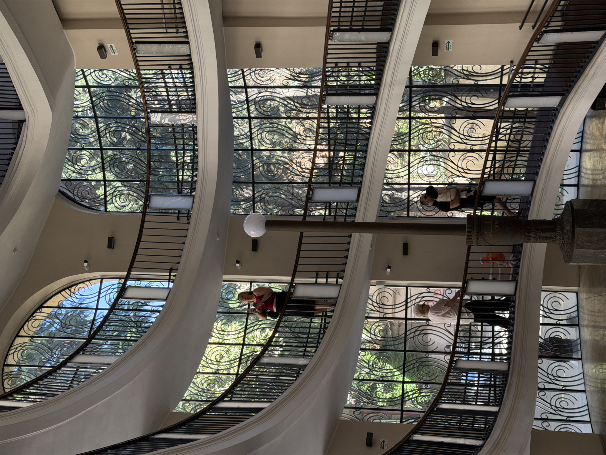 Grand architecture and street handpan music in Tbilisi