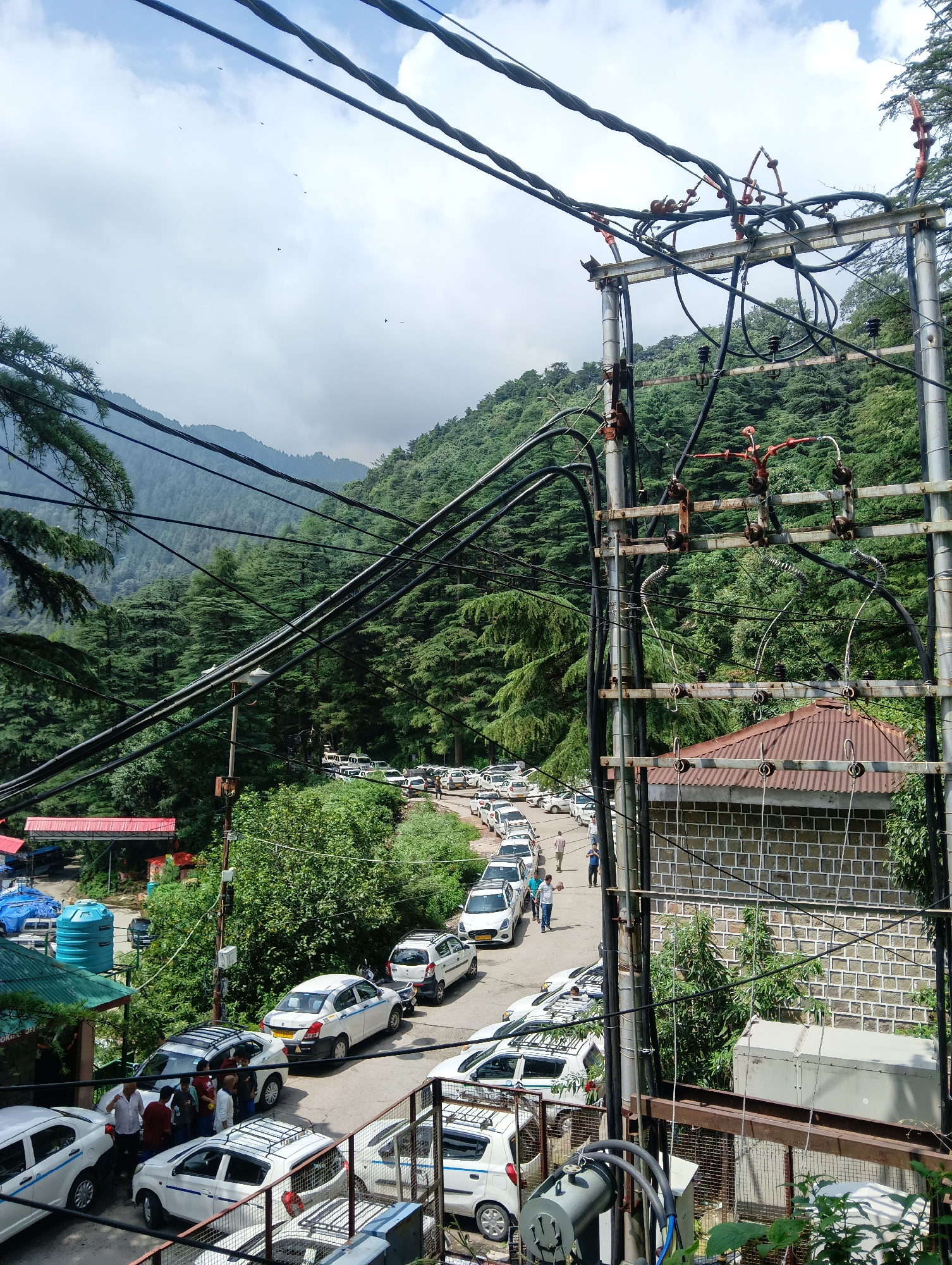 Bhagsu roadside and park scene on a clear mountain morning
