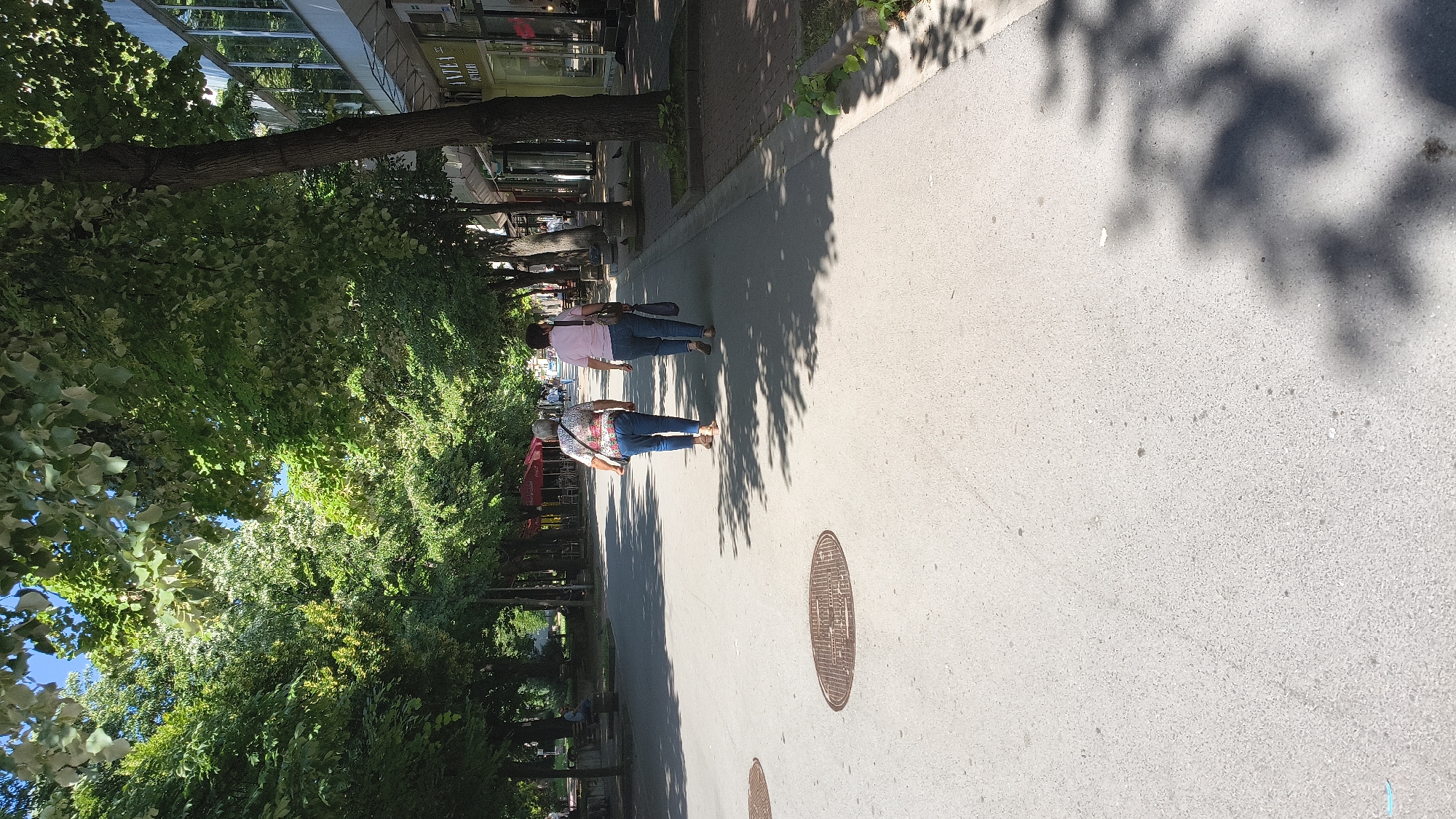 Morning walk documented through Shumen streets and selfies