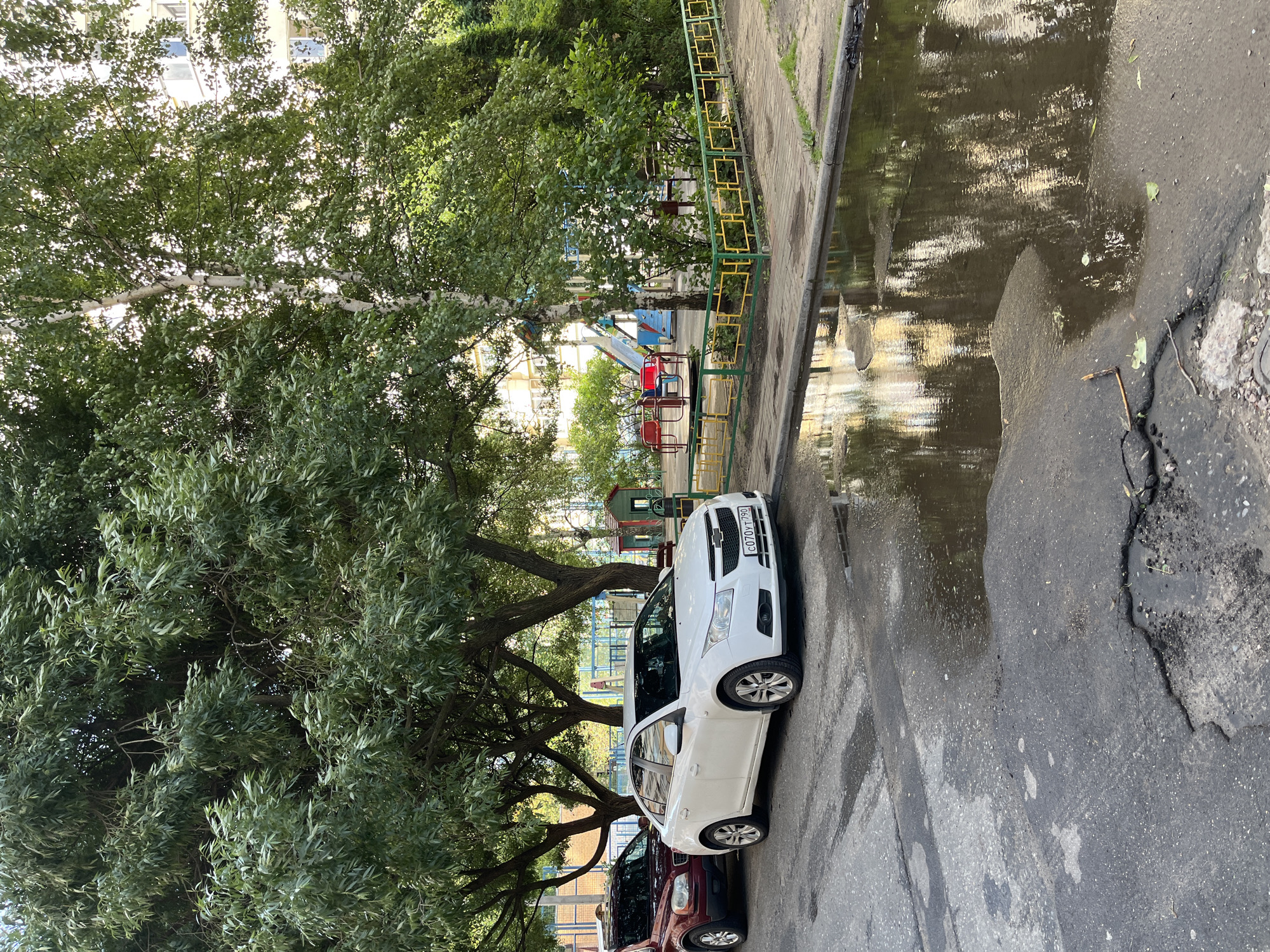 Quiet summer morning in a Balashikha residential neighborhood