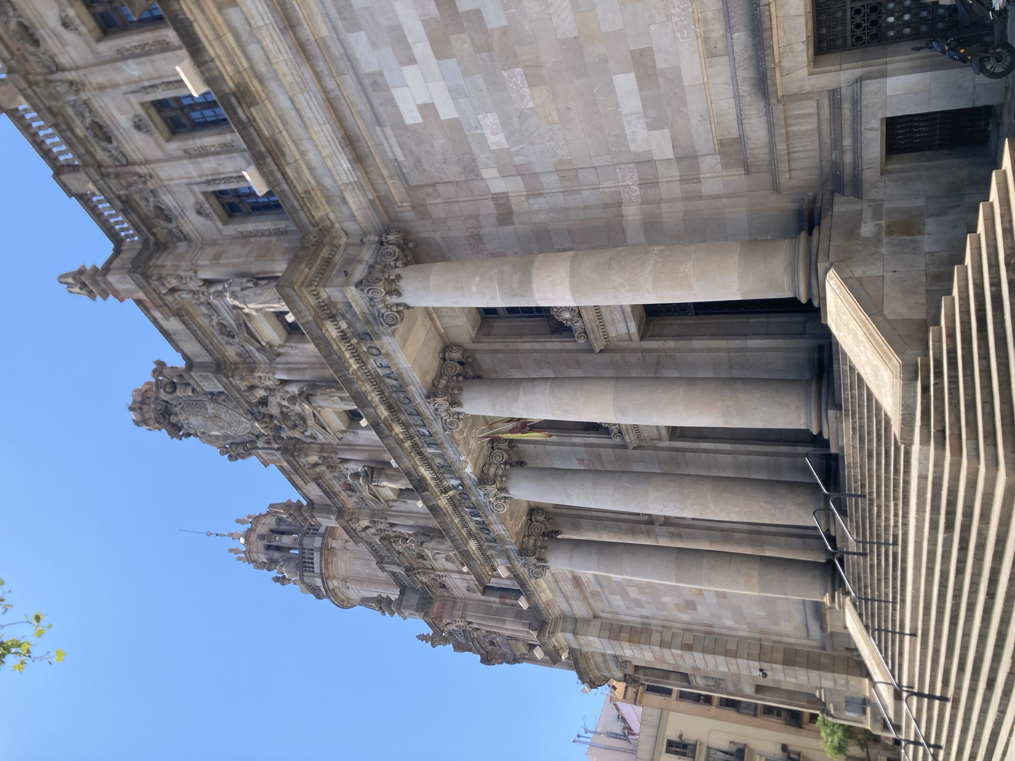 Barcelona's Modernista and classical facades up close