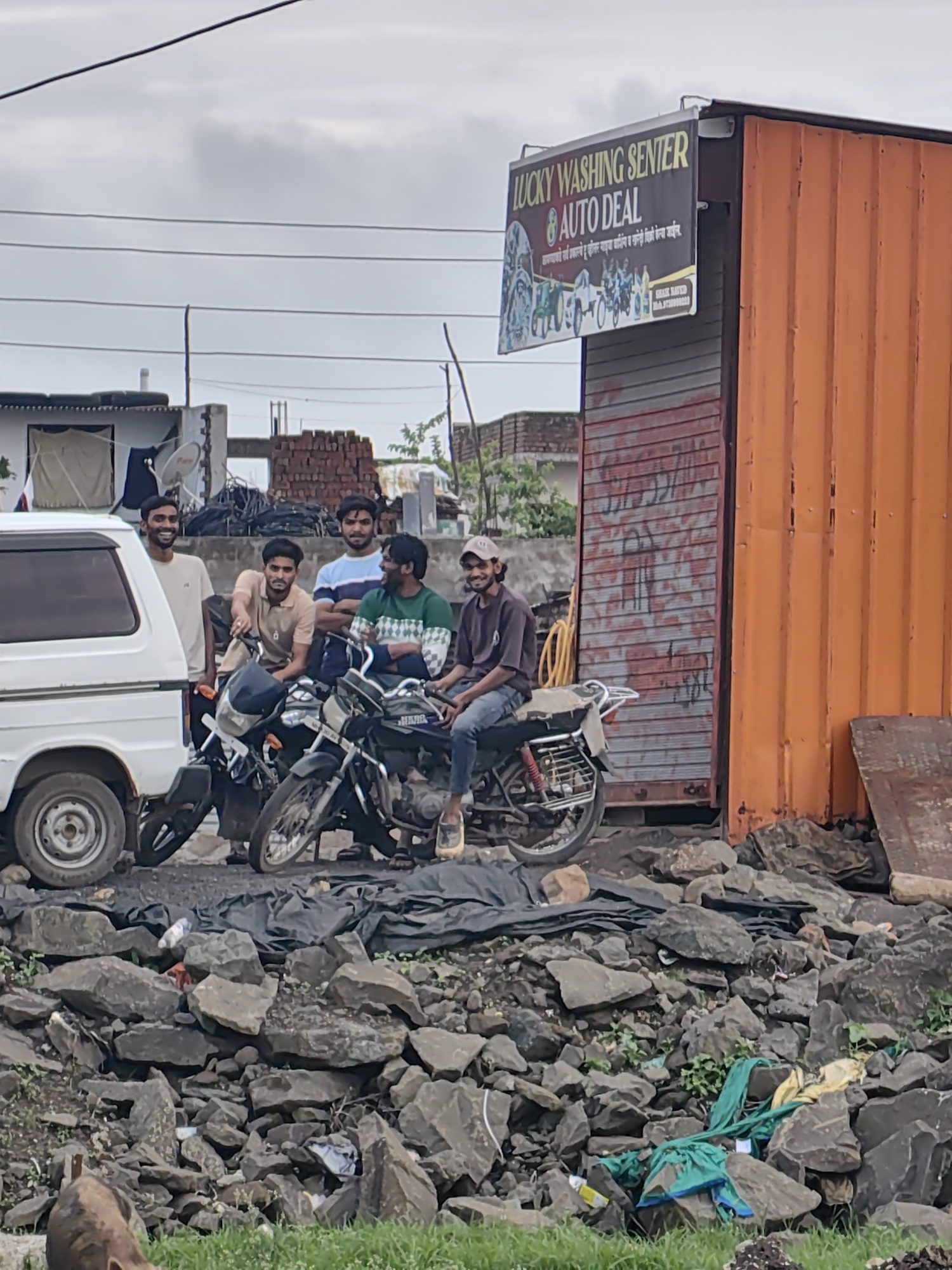Walsawangi, India