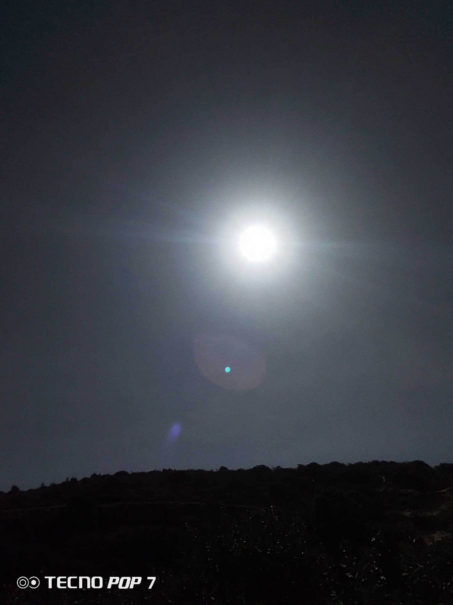 Bright celestial object photographed over Venezuelan landscape