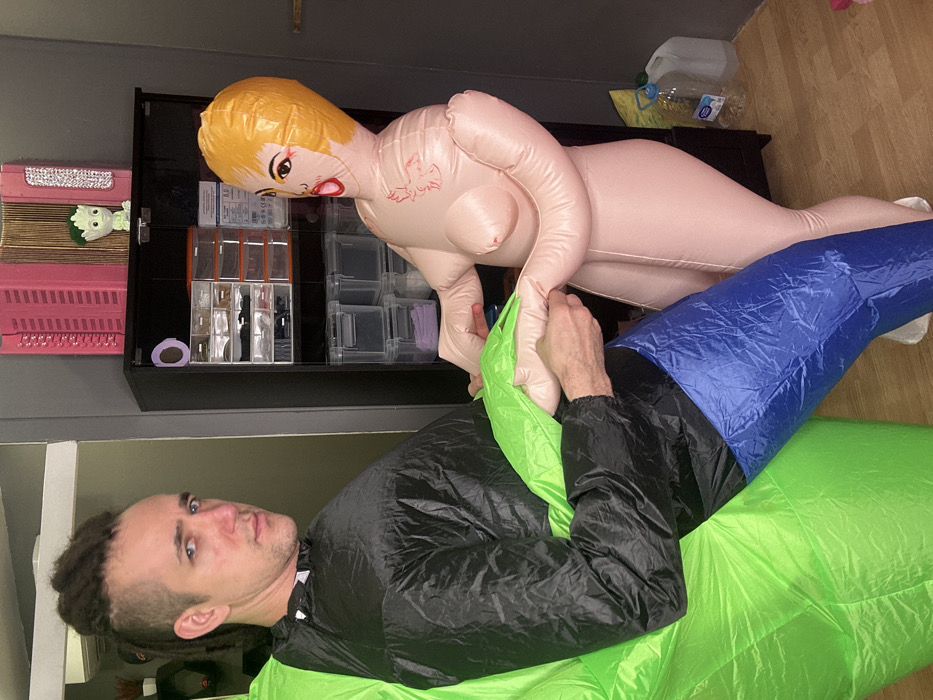 Costume Party and Hair Salon Activities Documented in Saratov