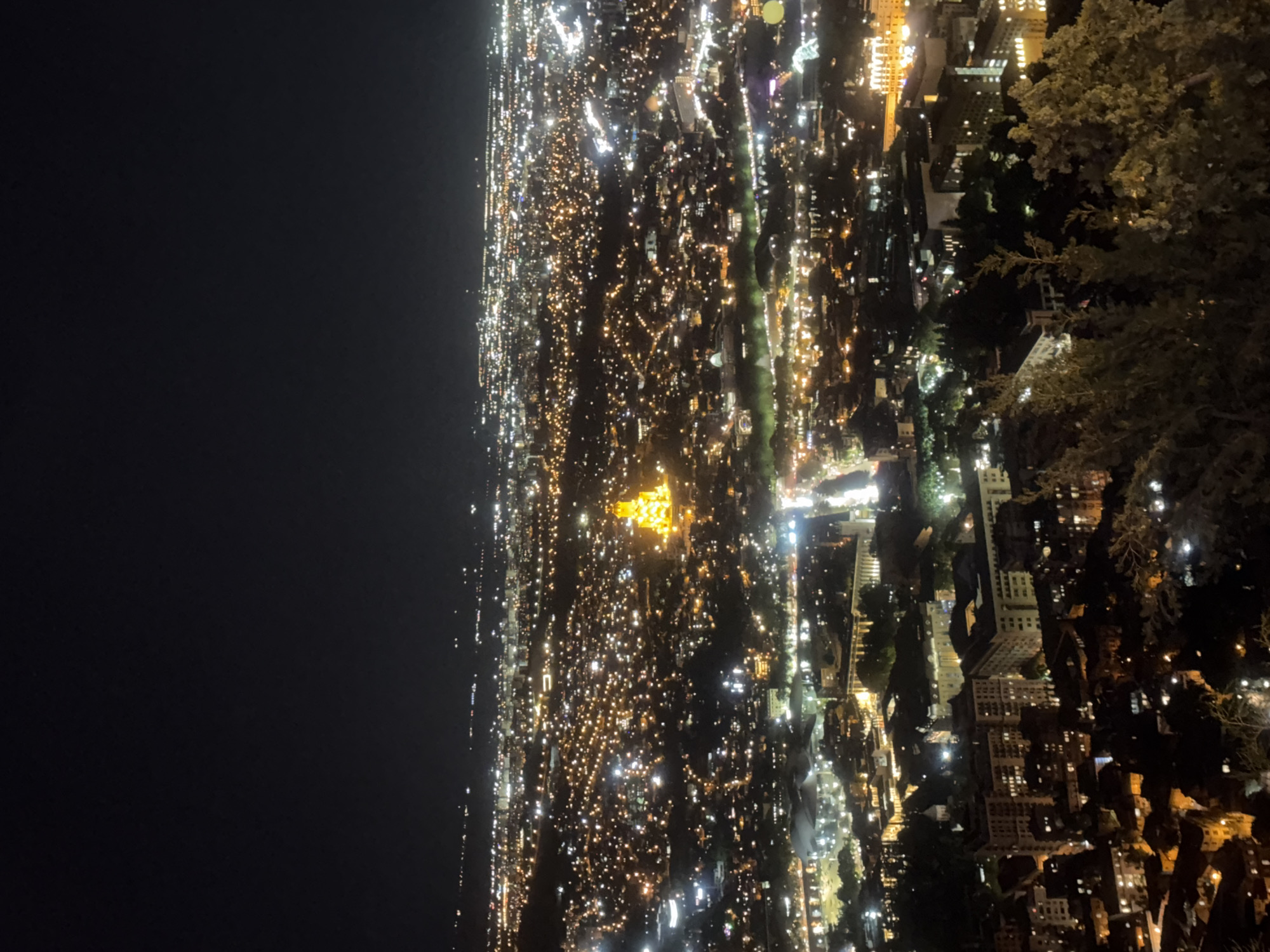 Evening city tour and dining in Tbilisi, Georgia