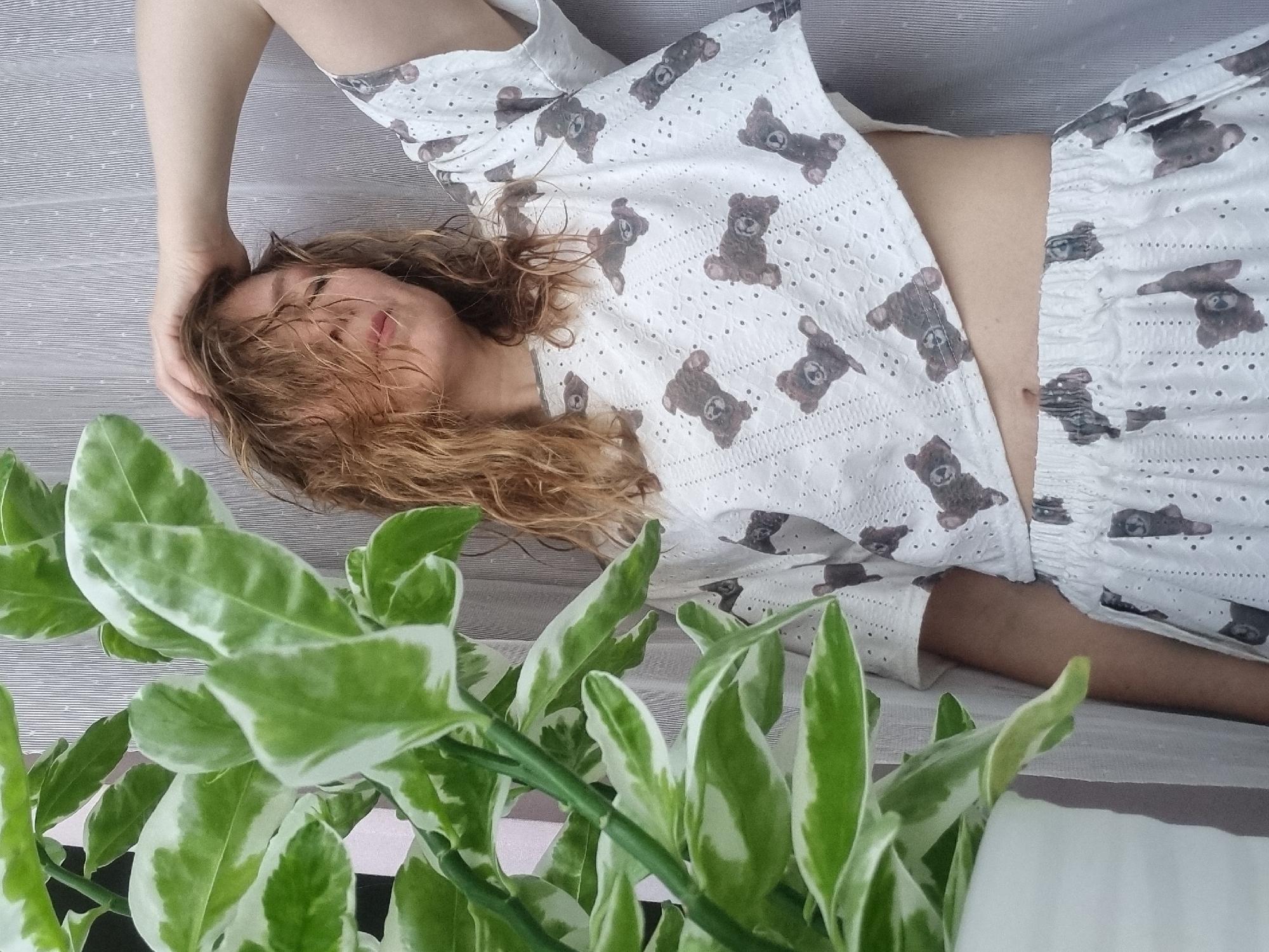 Morning routine documented in Chaikovsky, Russia residential setting