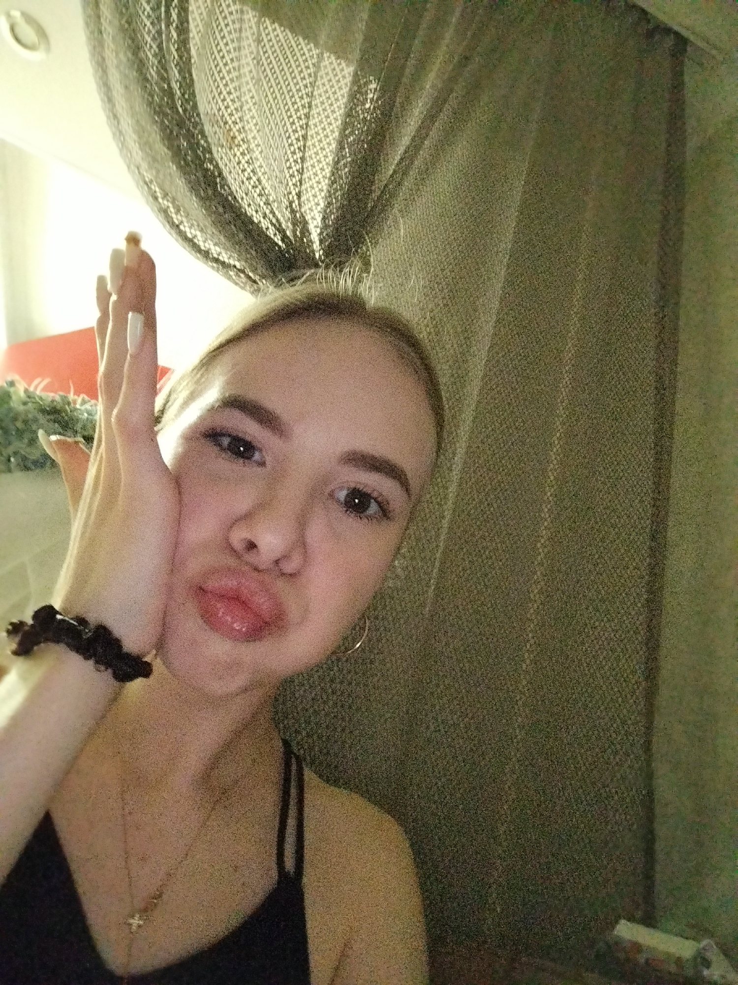 Evening at home: selfies, a sunset view, and roasted dinner