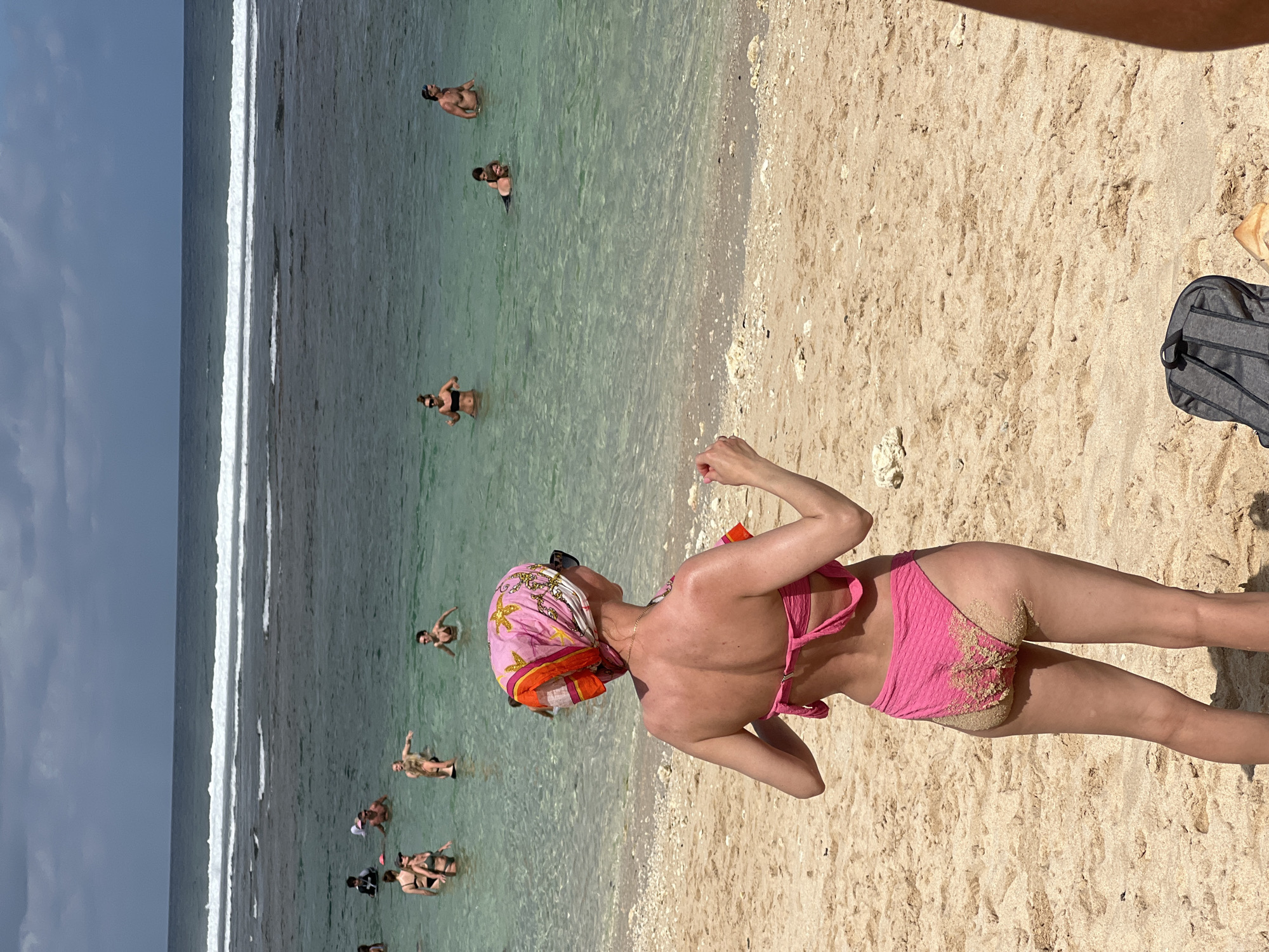 Beach day at Kuta Selatan's cliffs and shoreline
