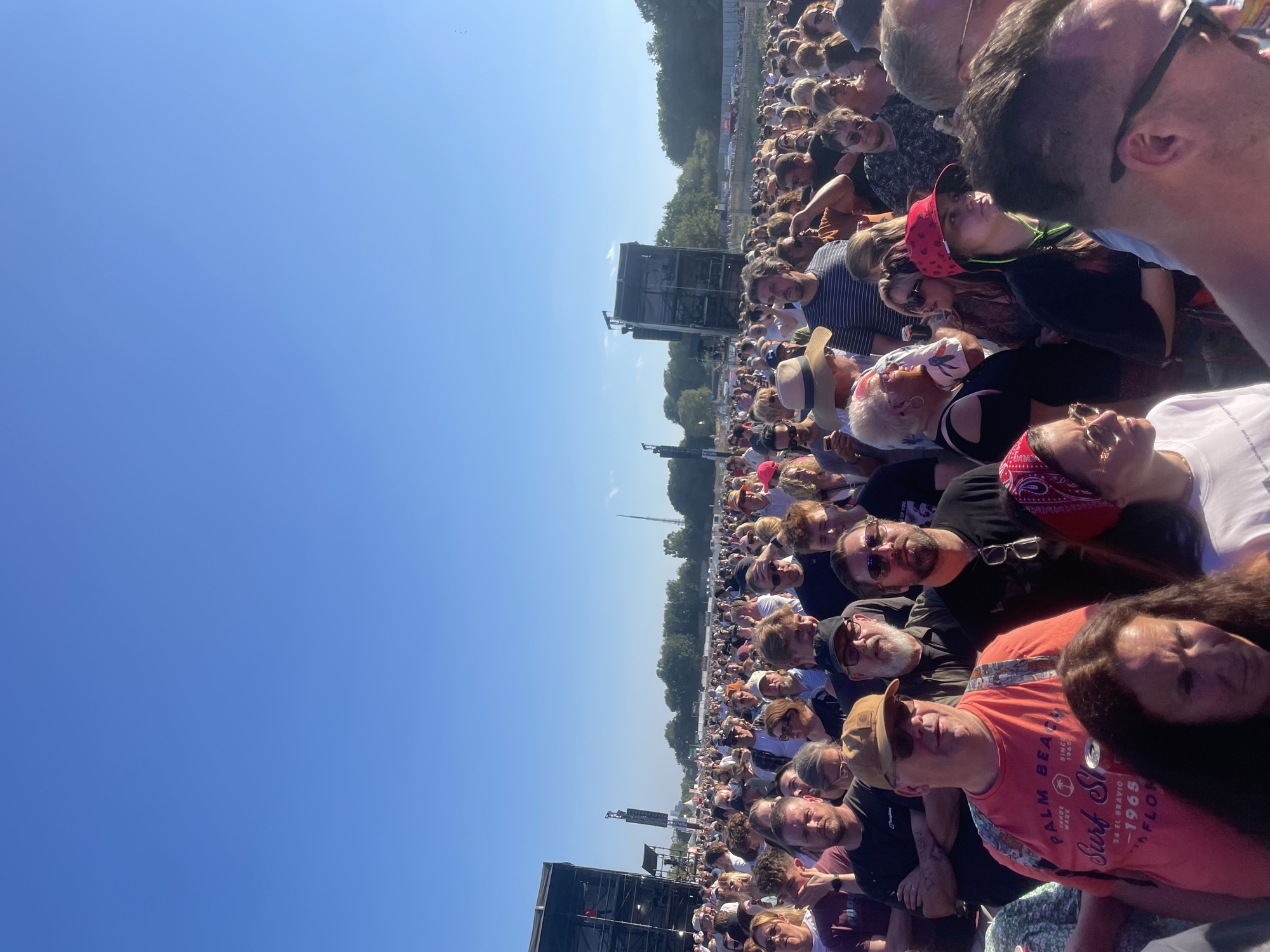 Live outdoor concert on a sunny London afternoon