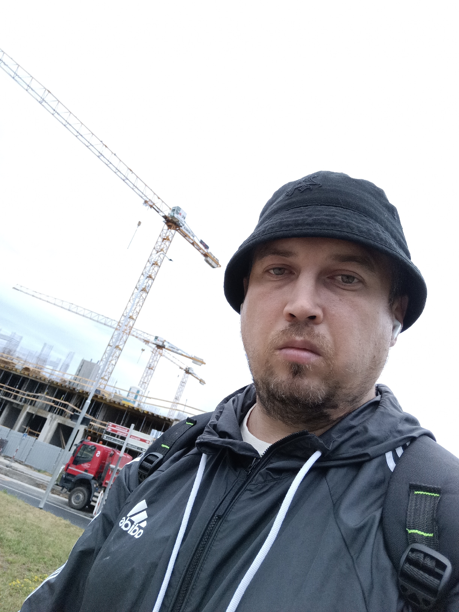 Exploring a major Prague construction zone and its pedestrian bridge