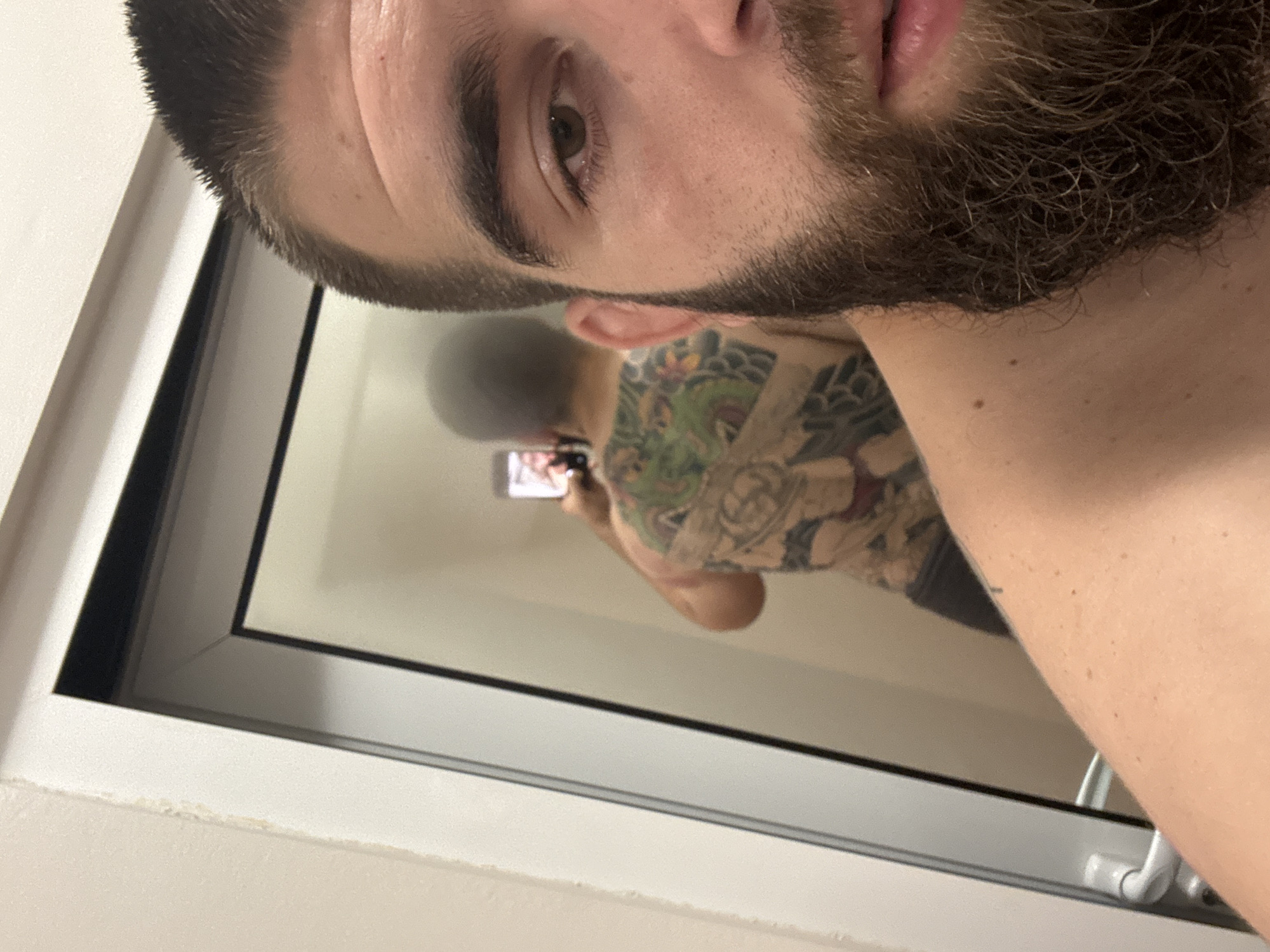 Man photographed in selfie and flexing poses in Stara Zagora