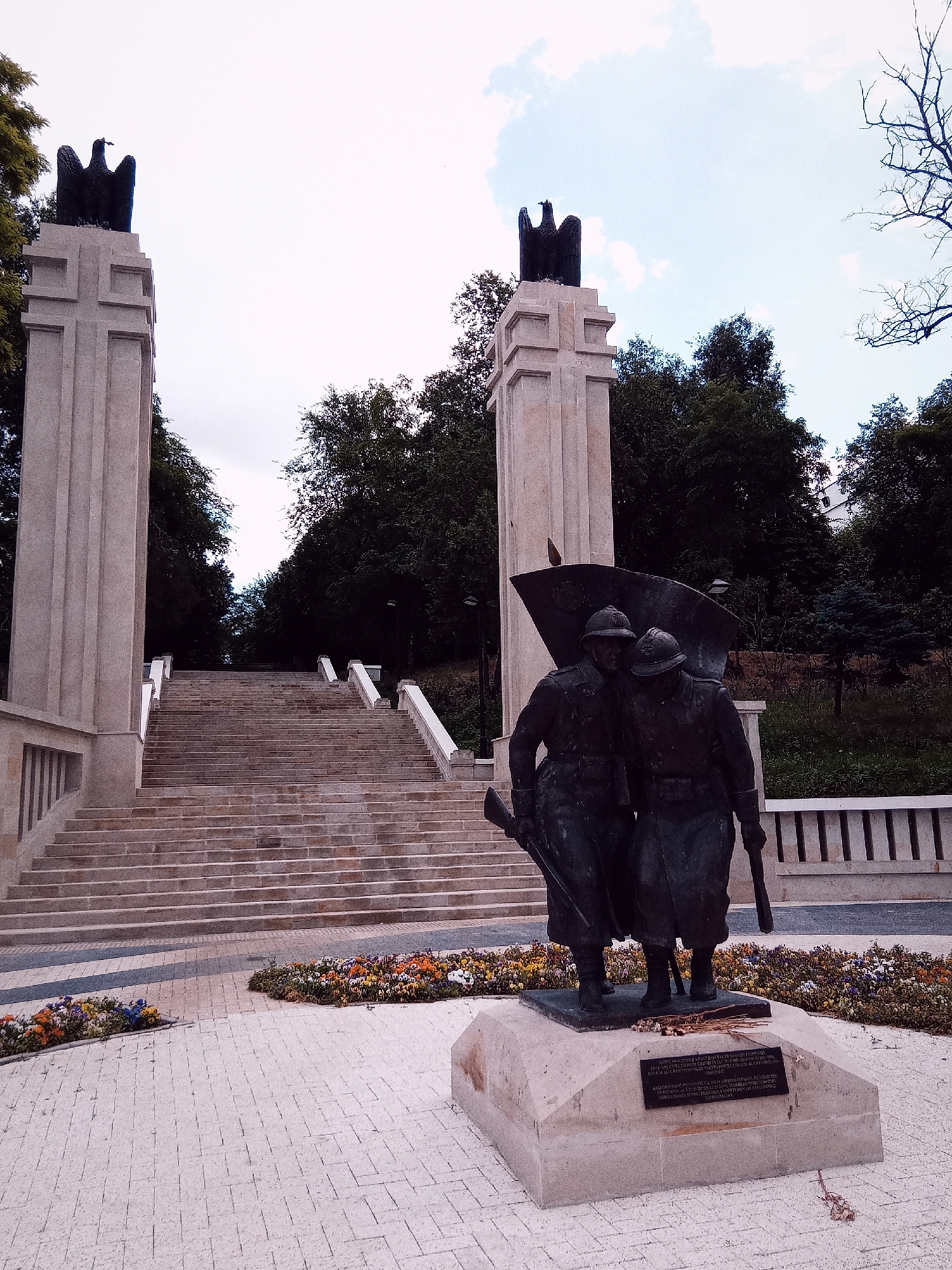 Chișinău's Wings of Victory memorial complex on a summer morning