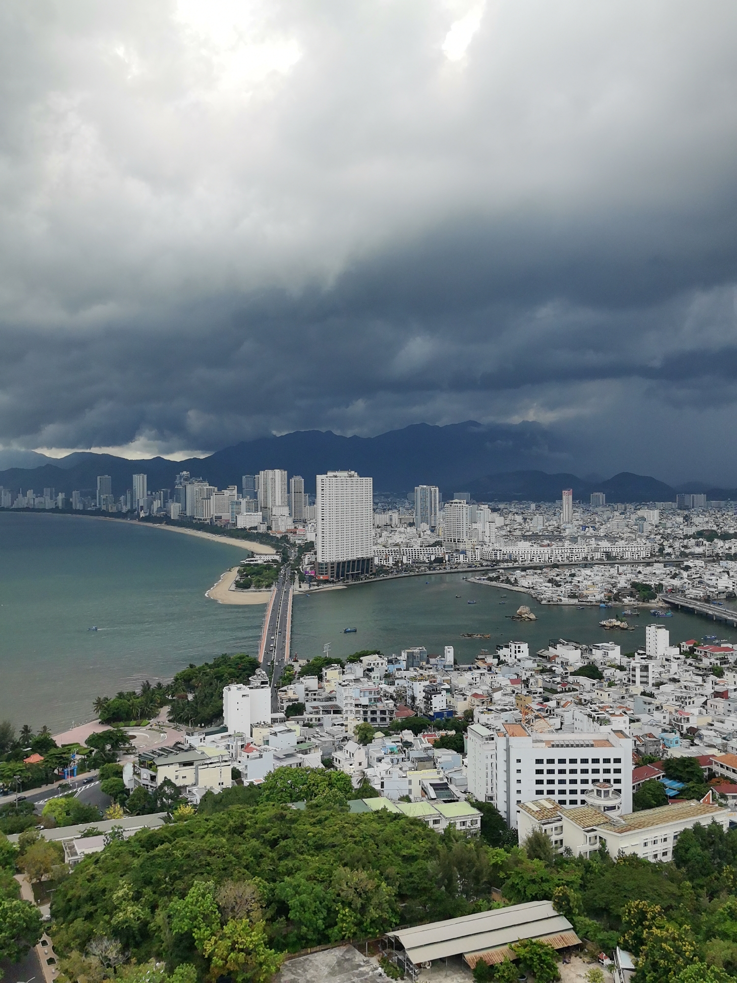 Morning life captured in Vietnam's Nha Trang coastal district