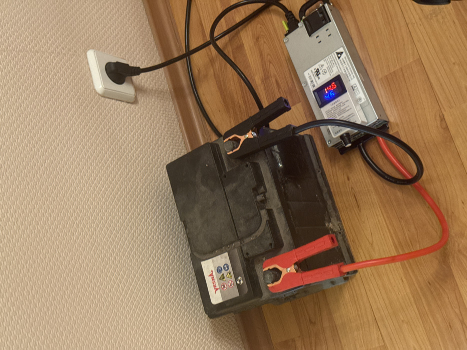 Ukrainian celebrates homemade battery solution for everyday appliances